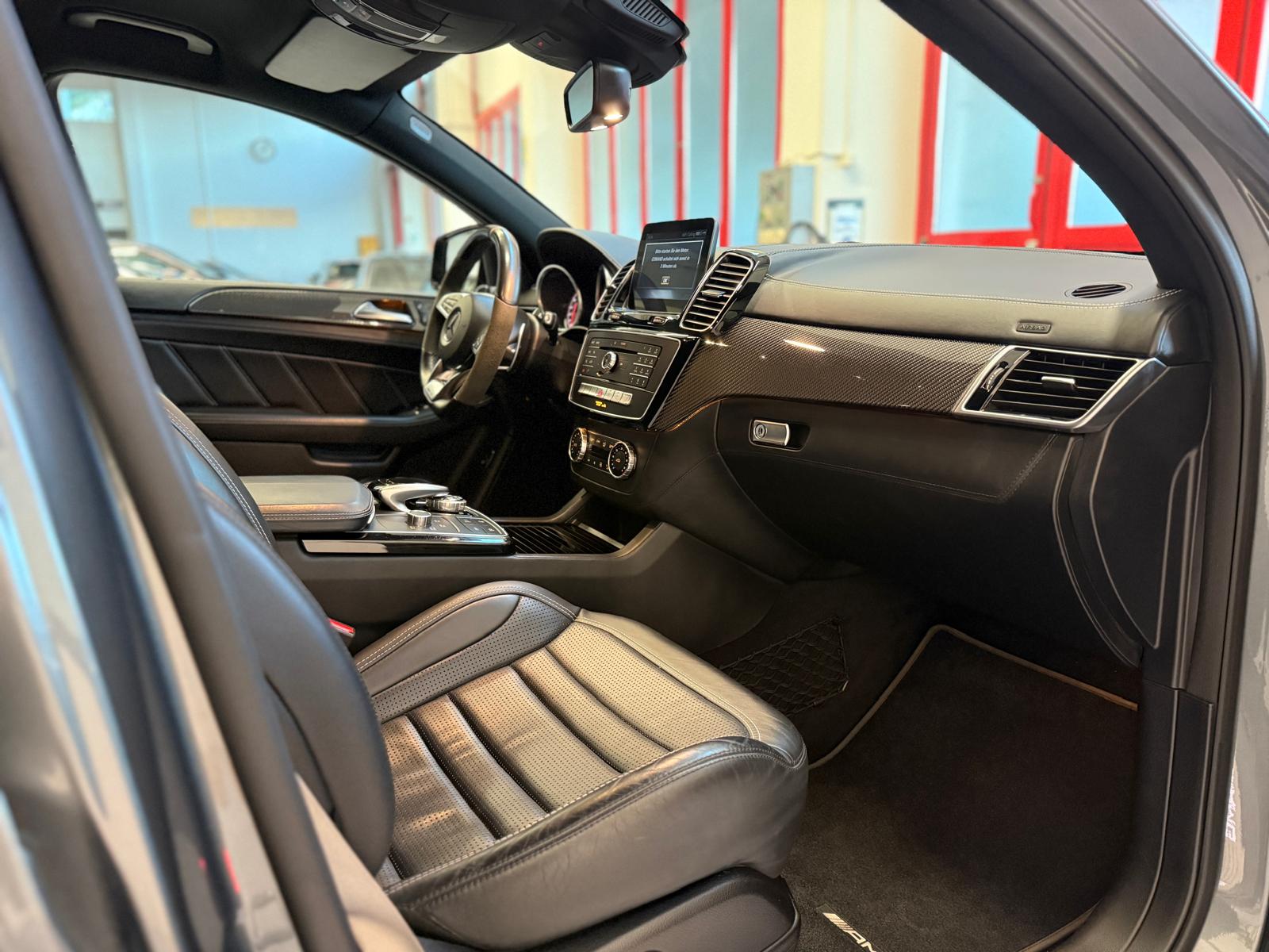 MERCEDES-BENZ GLE Coupé 63 S AMG 4Matic Speedshift-image-27