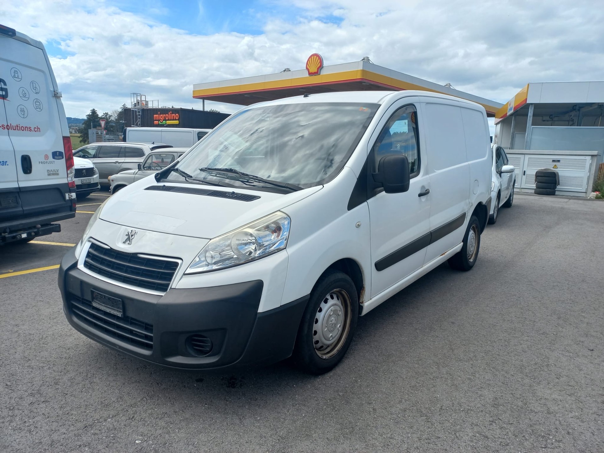 PEUGEOT Expert 2.0 HDi 229 L2H1