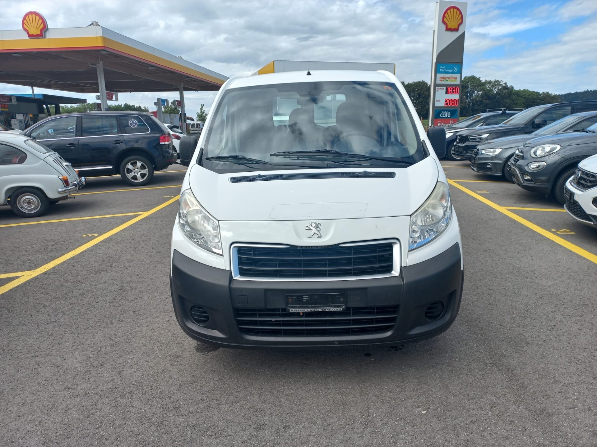 PEUGEOT Expert 2.0 HDi 229 L2H1-image-1