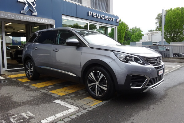 PEUGEOT 5008 1.6 THP Allure
