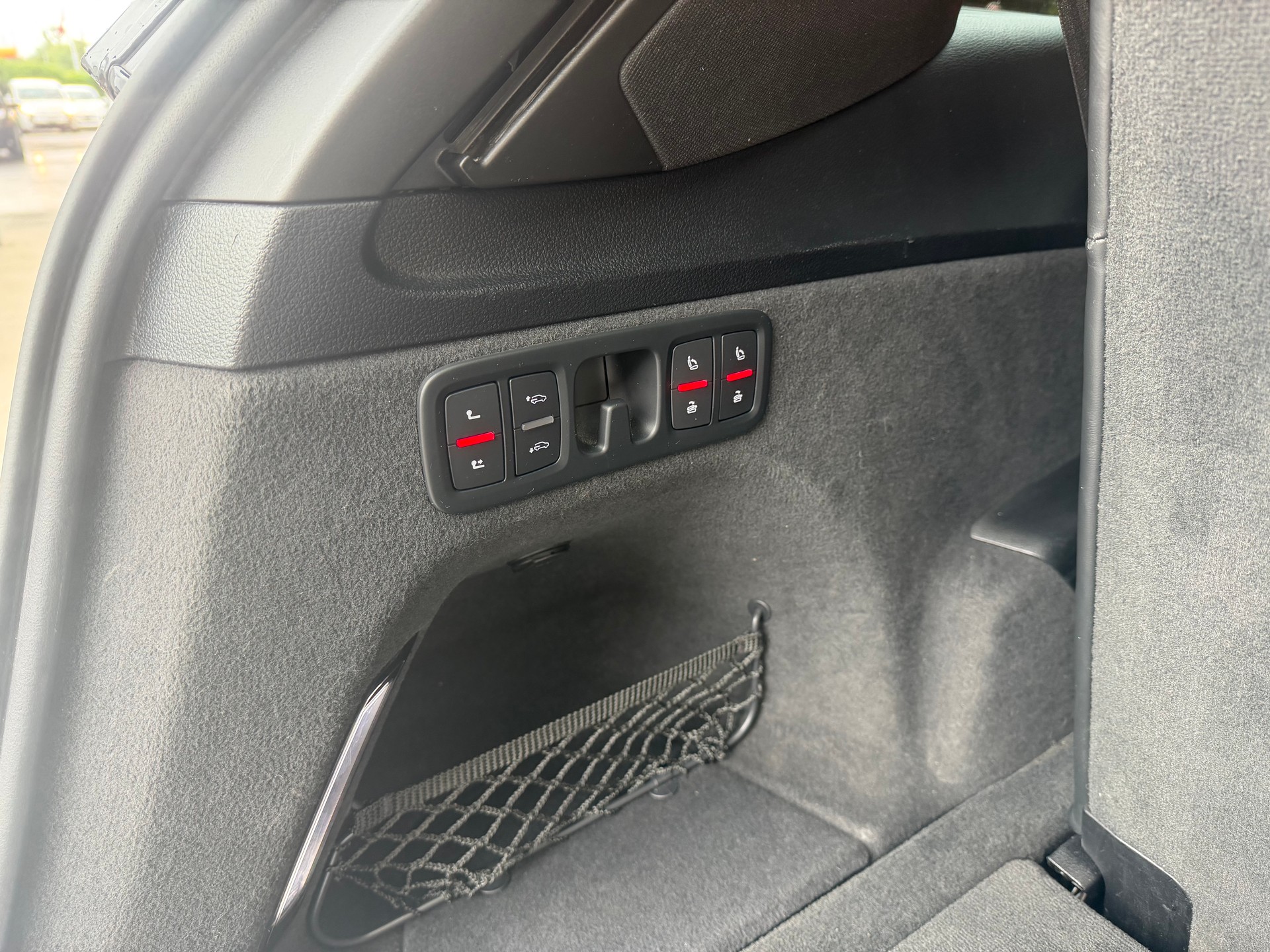 AUDI SQ7 4.0 TDI quattro tiptronic ABT-image-10
