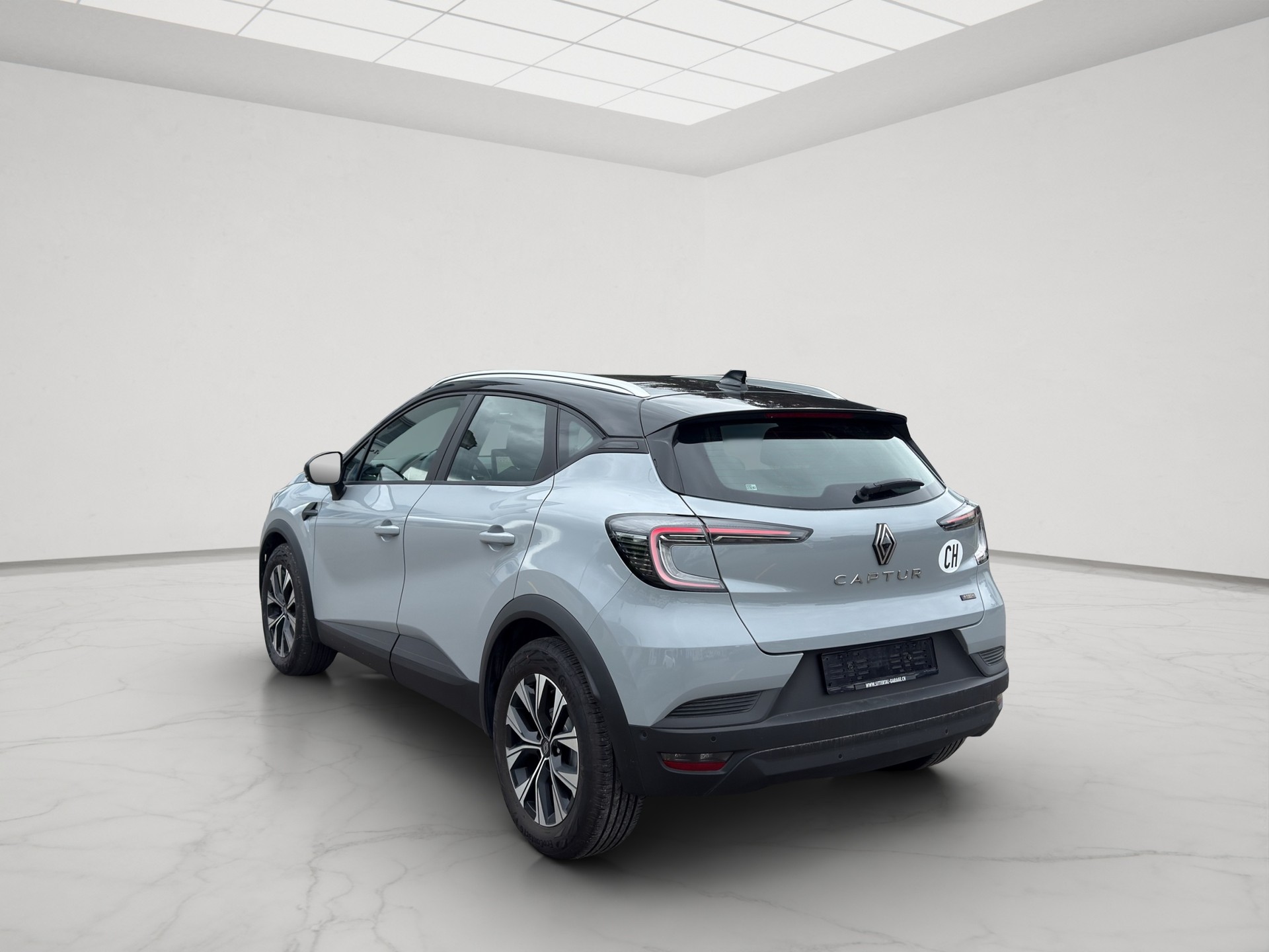 RENAULT Captur 1.6 E-Tech 145 Techno DHT-image-3