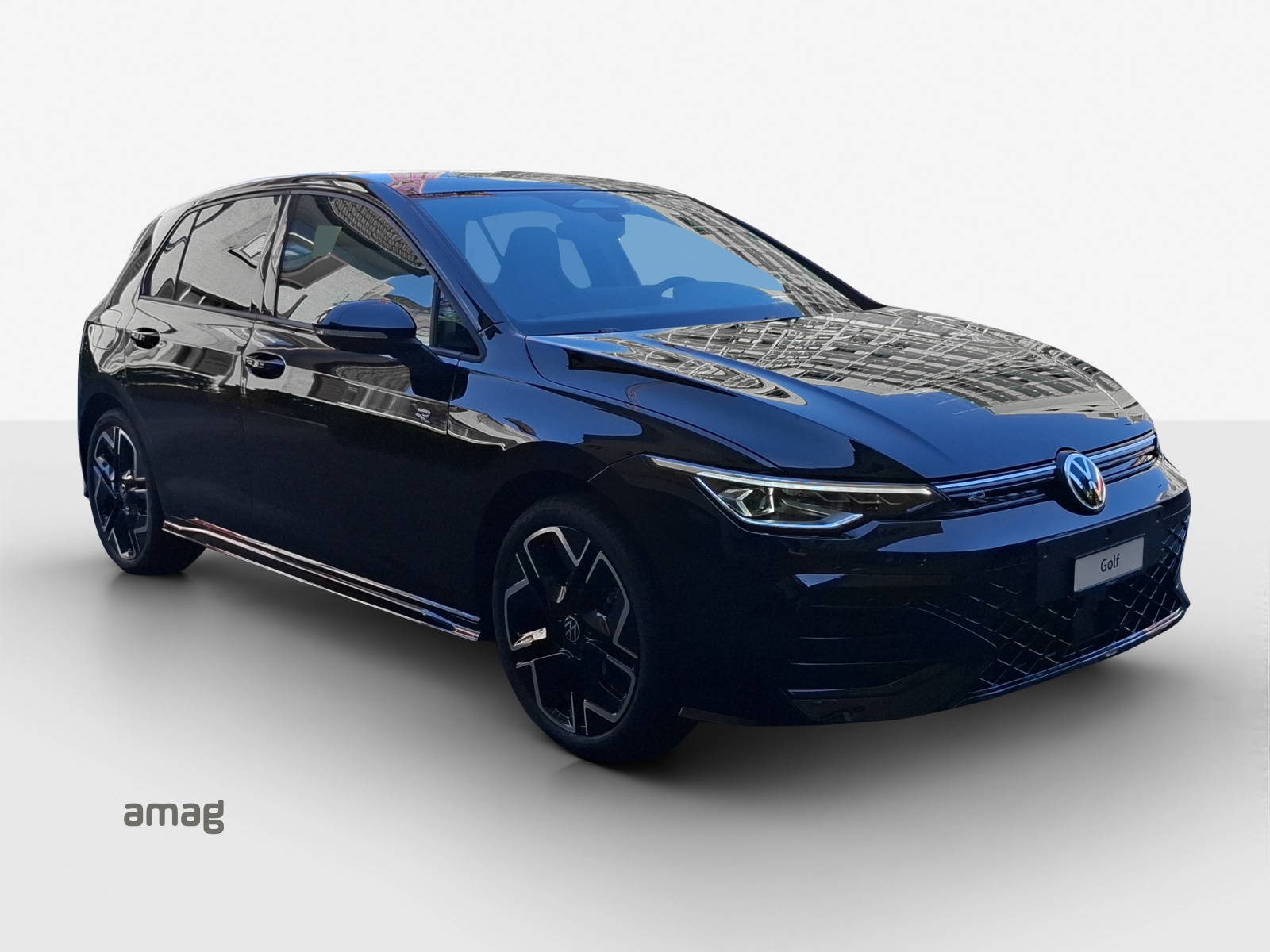 VW Golf 1.5 e TSI mHEV R-Line DSG-image-5