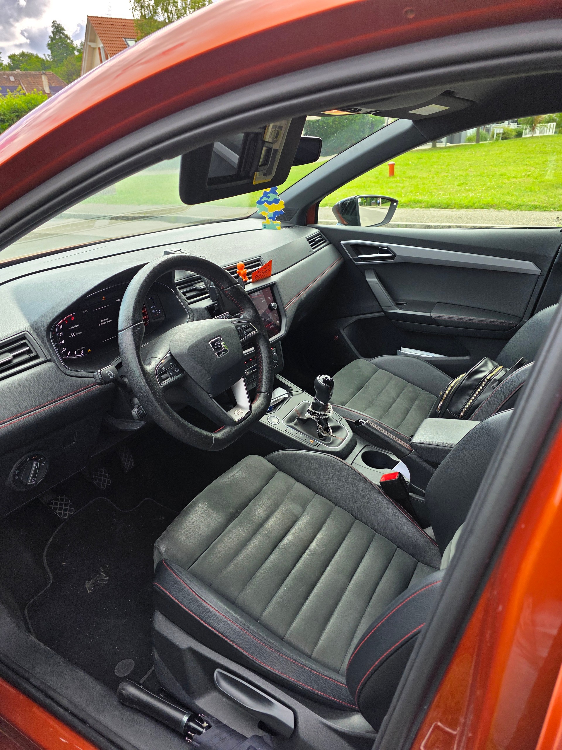 SEAT 1.0 TSI 115 Swiss FR-image-4