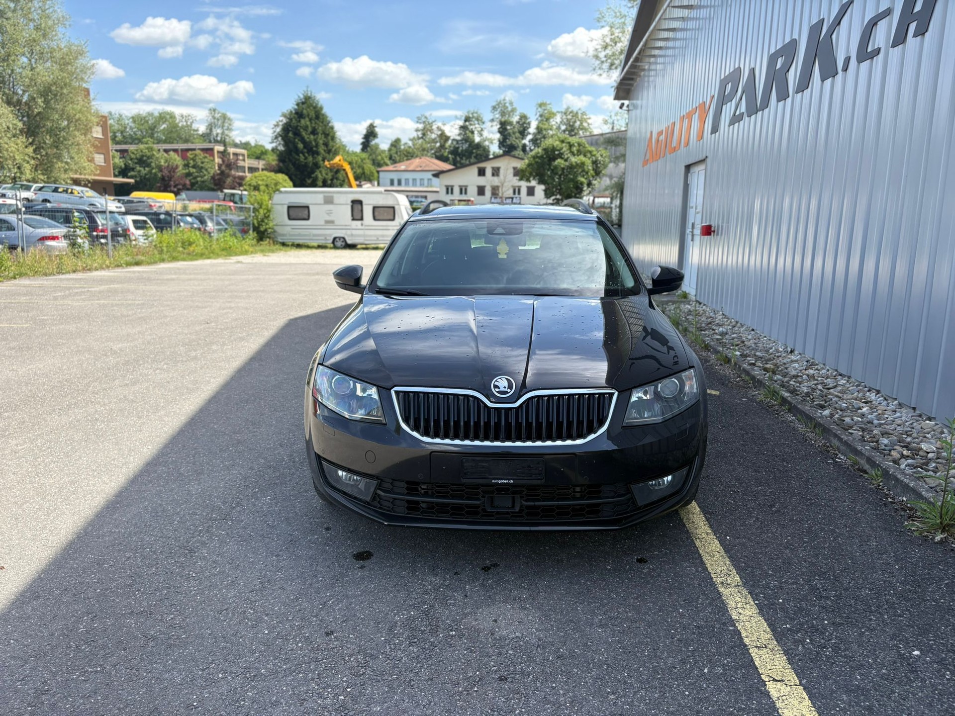 SKODA Octavia Combi 2.0 TDI Swiss Edition 4x4 DSG-image-2