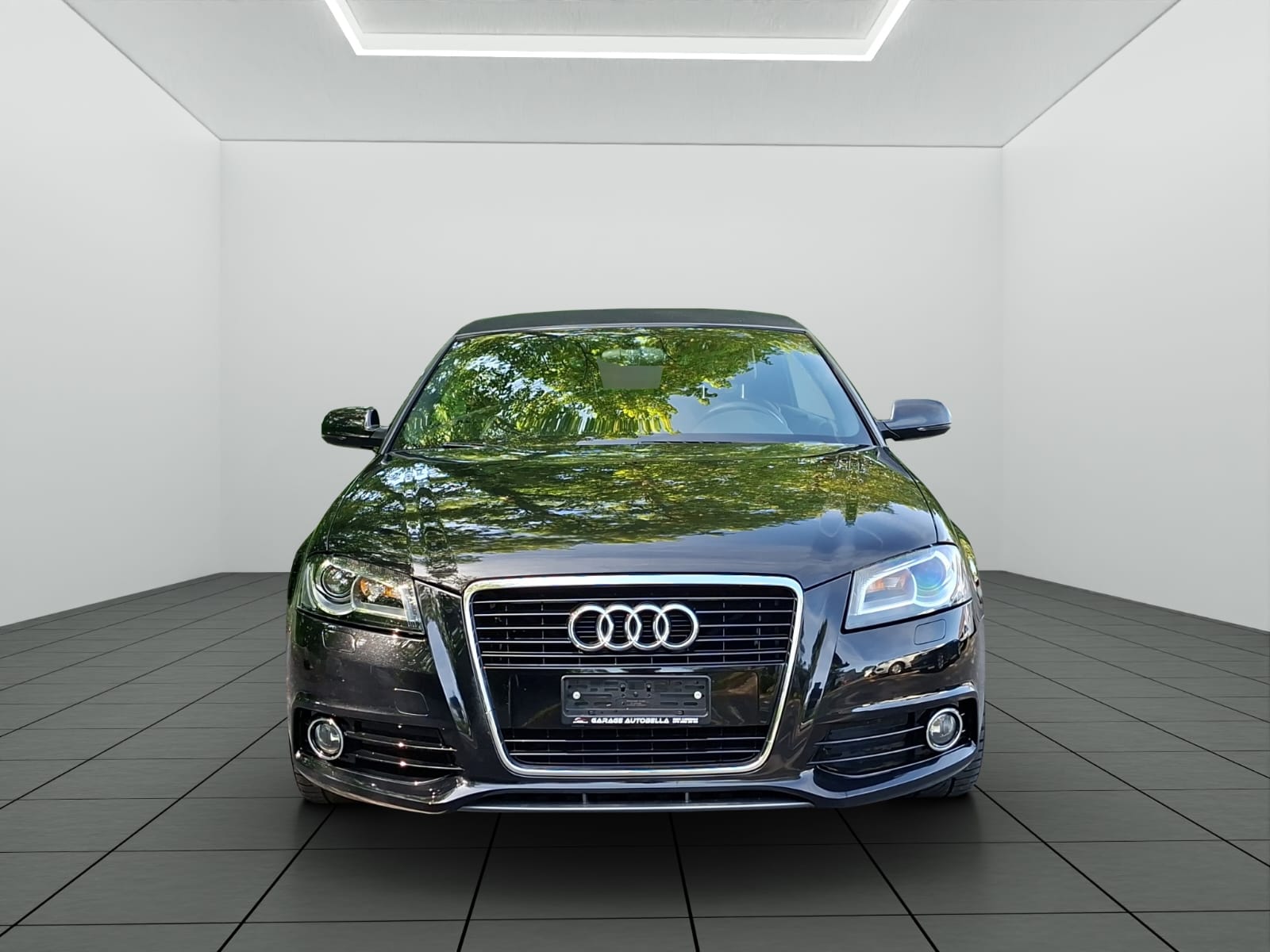 AUDI A3 Cabriolet 1.8 TFSI Attraction S-tronic-image-1