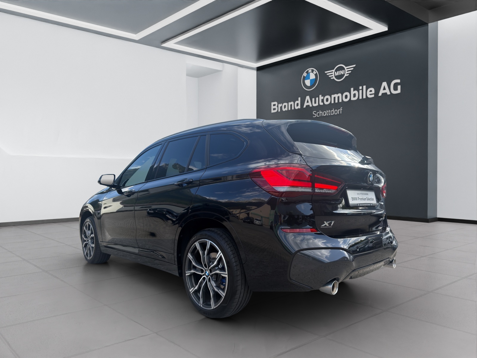 BMW X1 25i xDrive SAG-image-2