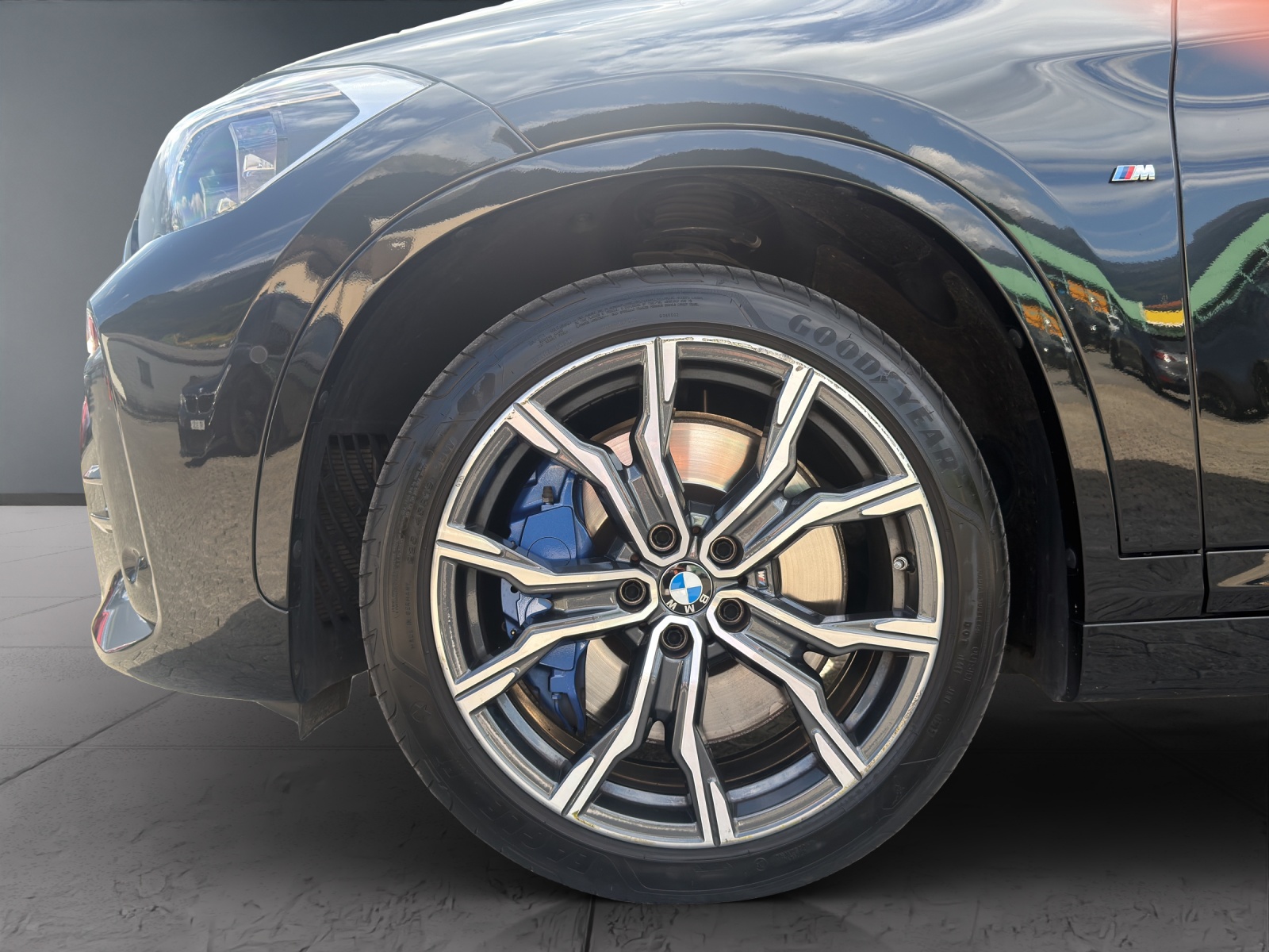 BMW X1 25i xDrive SAG-image-8
