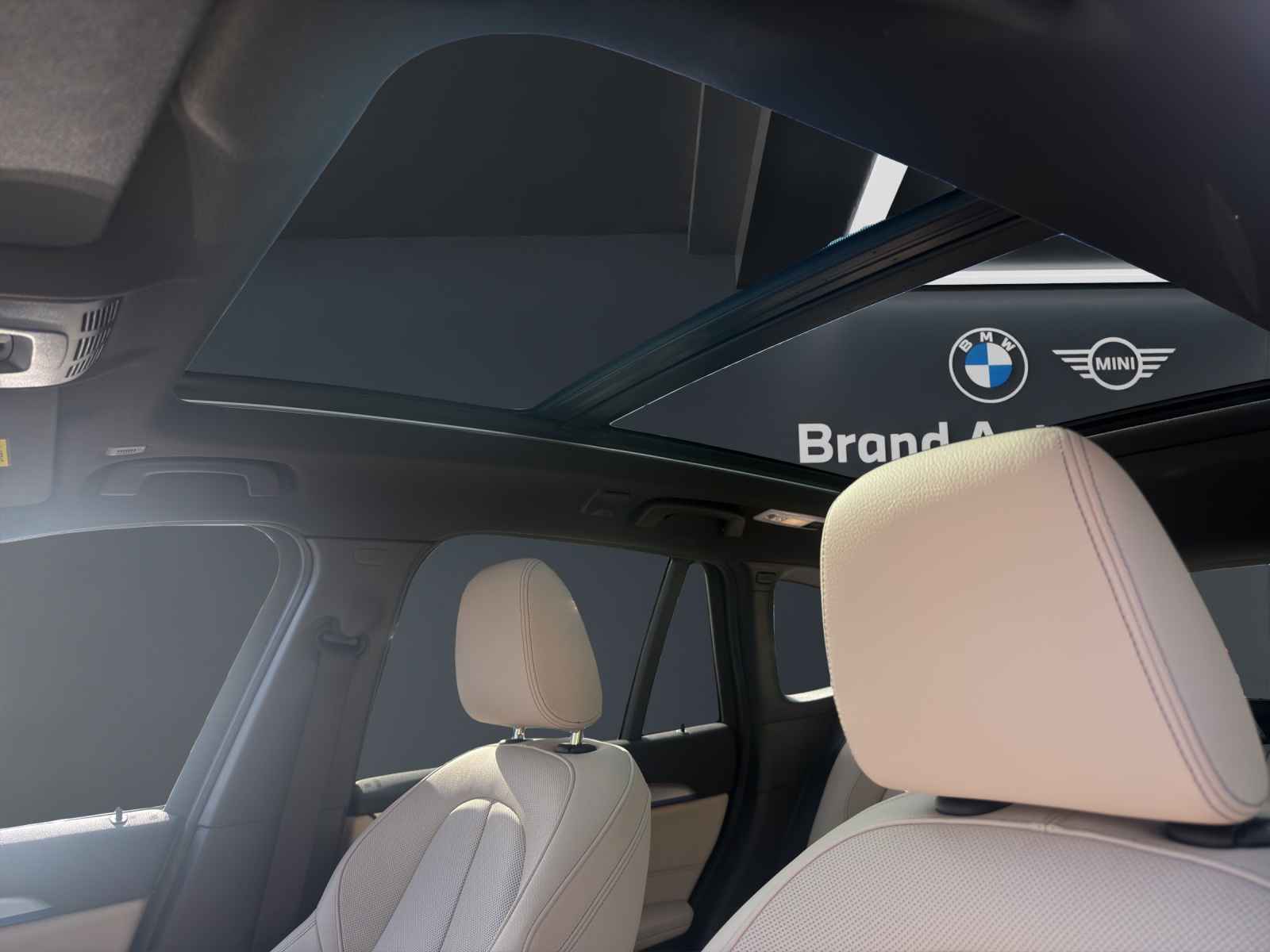 BMW X1 25i xDrive SAG-image-9