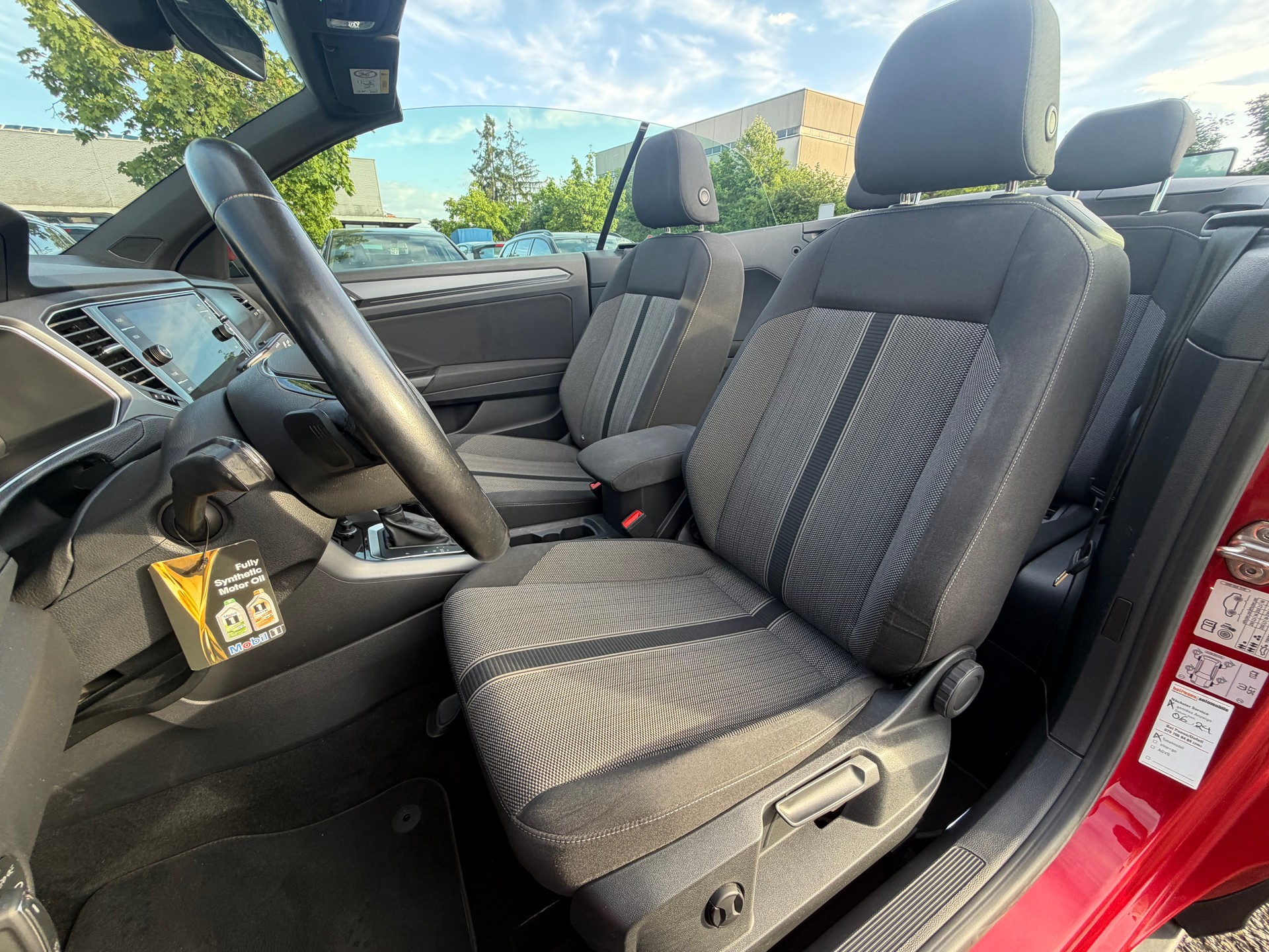 VW T-Roc Cabriolet 1.5 TSI EVO Advance DSG-image-8