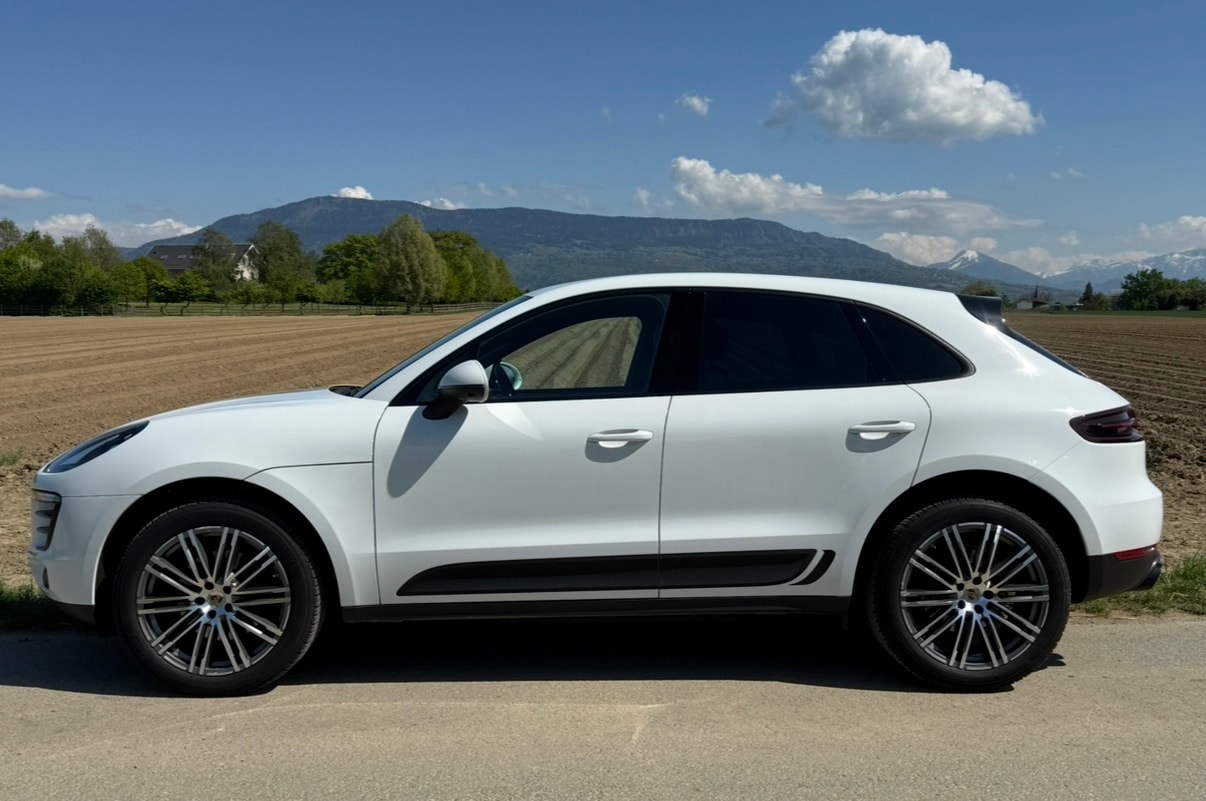 PORSCHE 2.0-image-0