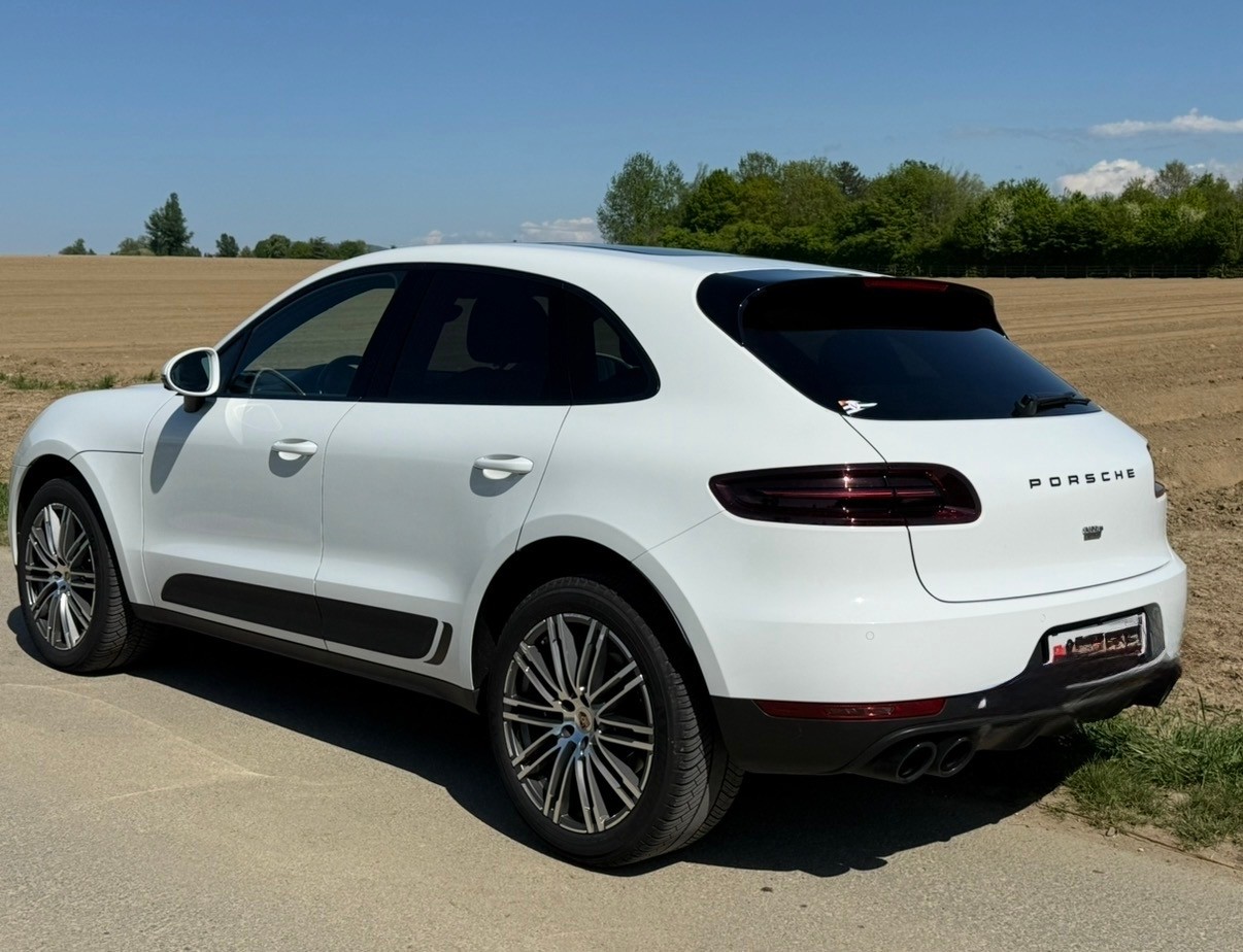 PORSCHE 2.0-image-2