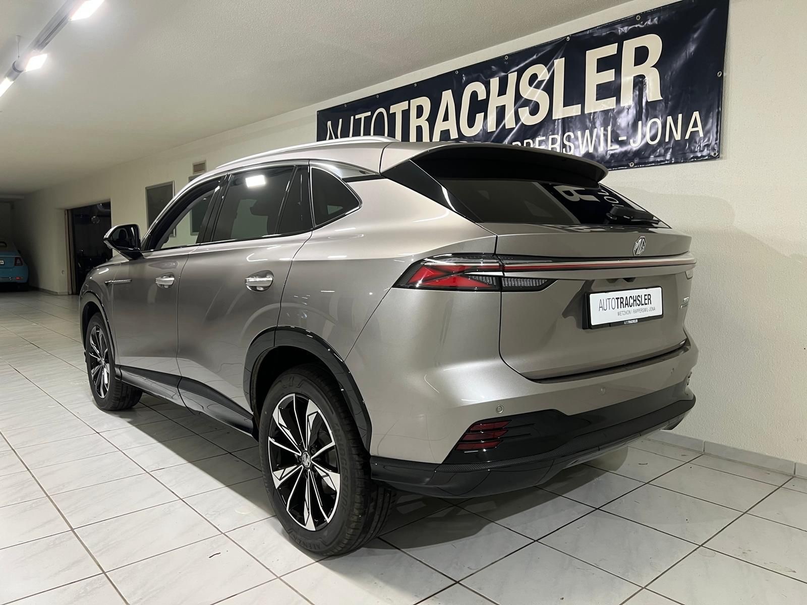 MG HS 1.5 T HEV Luxury-image-4