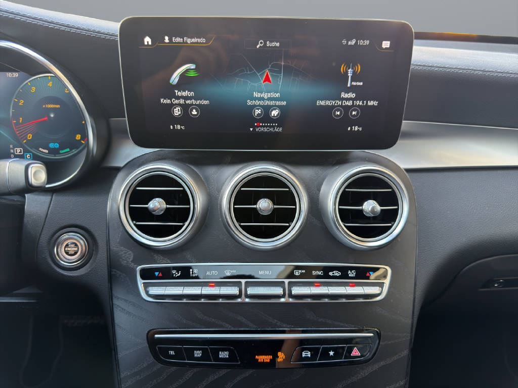 MERCEDES-BENZ GLC 200 Night Star AMG Line 4m Coupé-image-10
