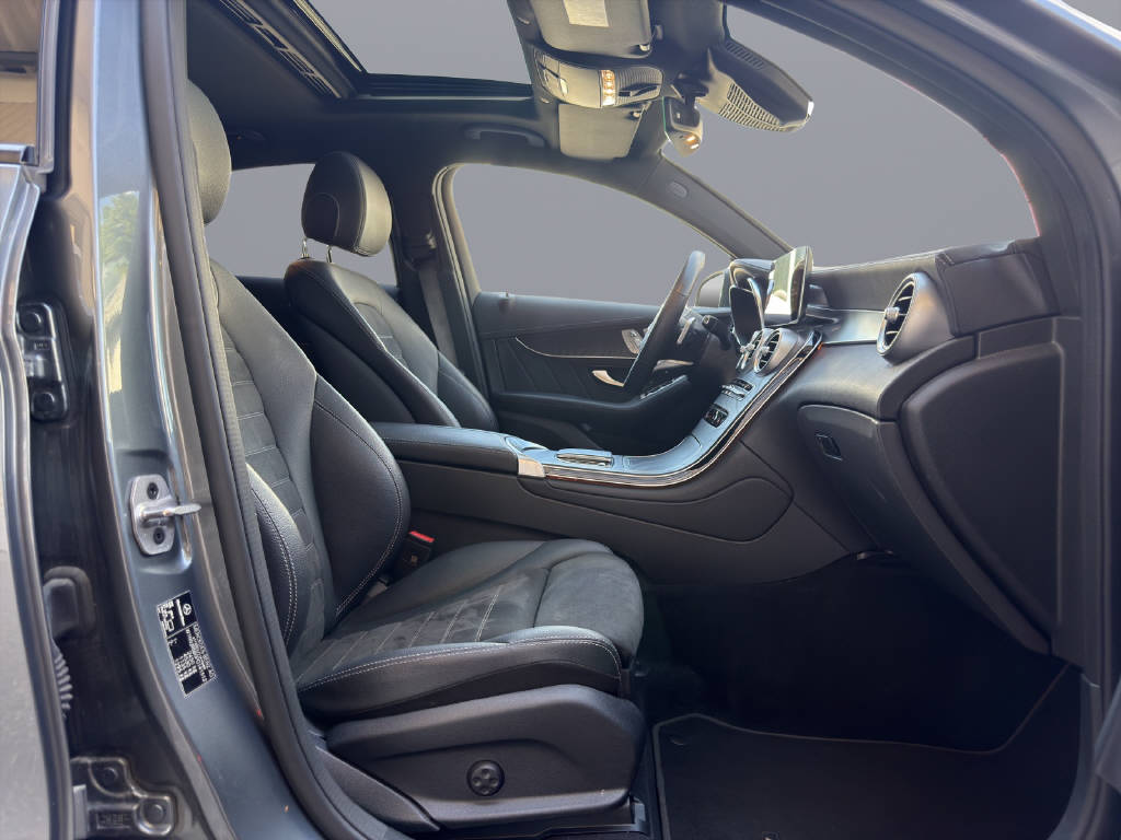 MERCEDES-BENZ GLC 200 Night Star AMG Line 4m Coupé-image-14