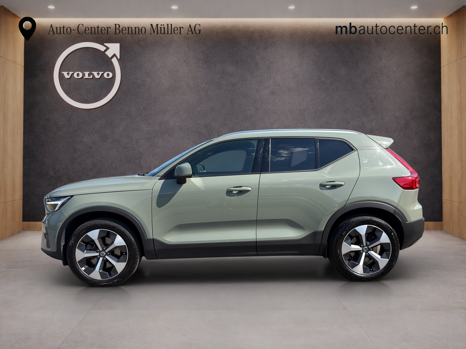 VOLVO XC40 2.0 B3 MH XCITE-image-1