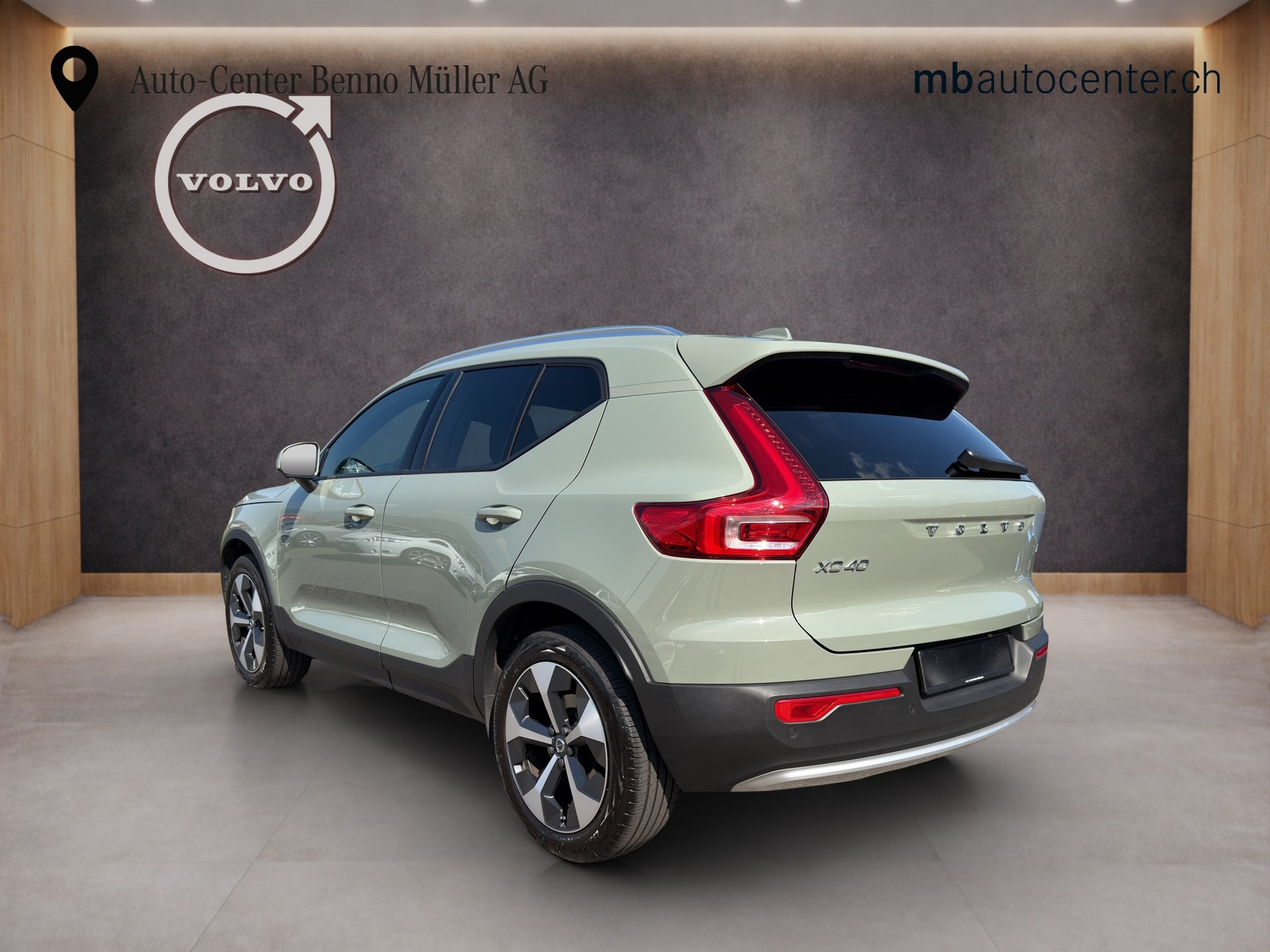 VOLVO XC40 2.0 B3 MH XCITE-image-2