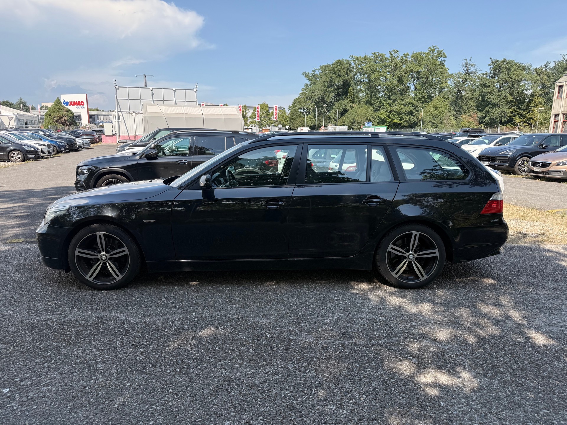 BMW 525i Touring Steptronic-image-1