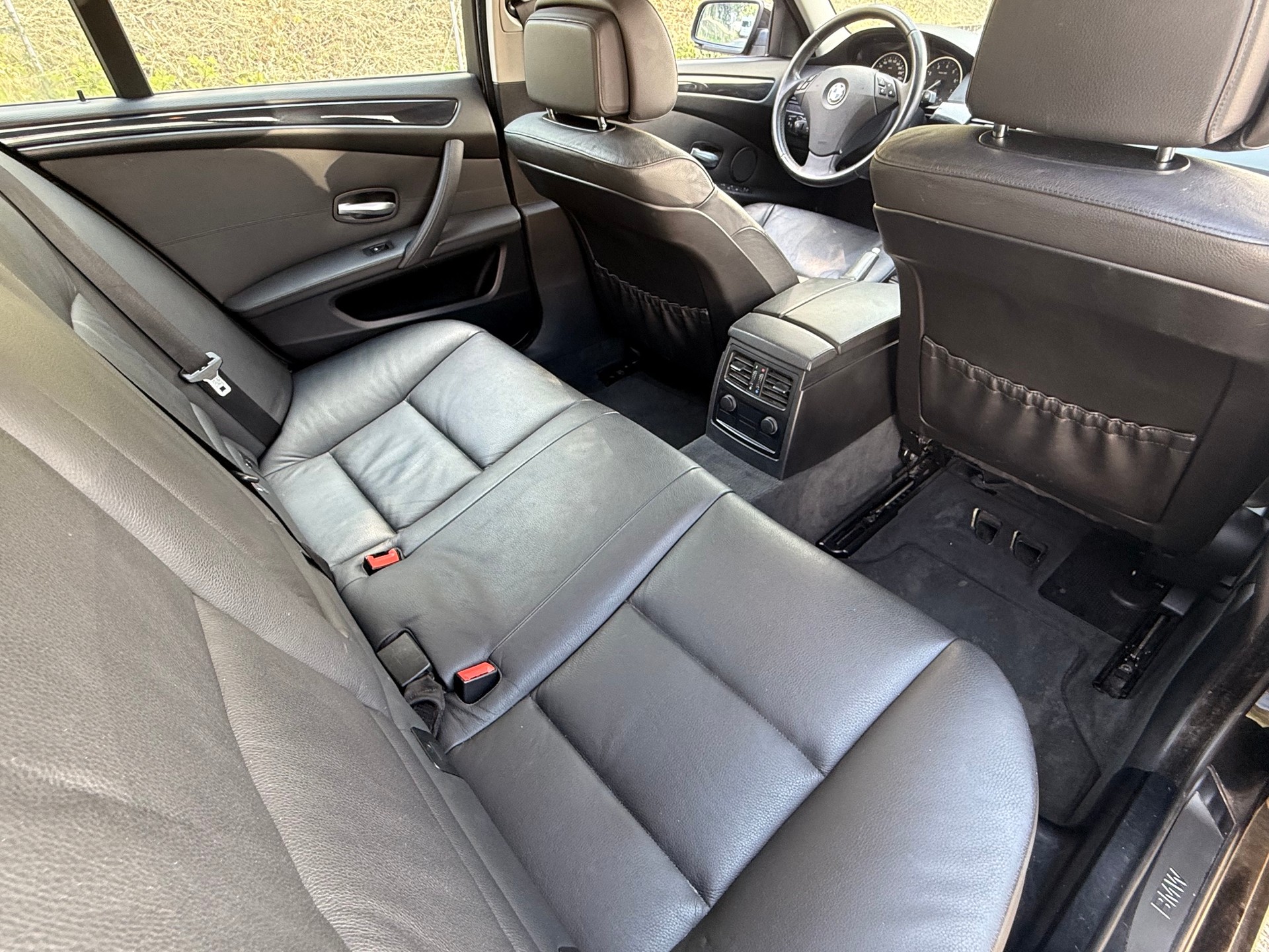 BMW 525i Touring Steptronic-image-4
