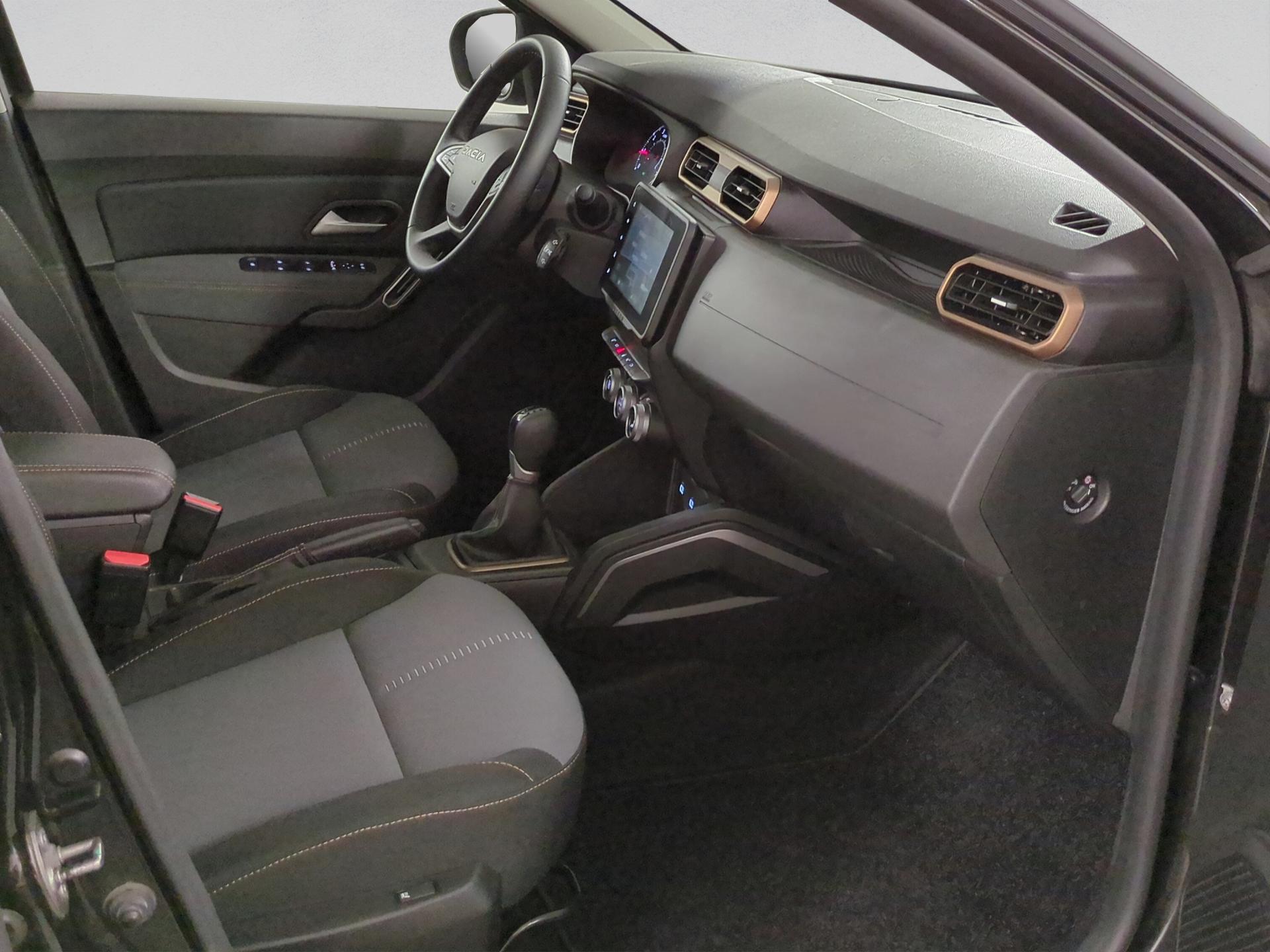 DACIA Duster TCe 150 Extreme EDC 4x2-image-15