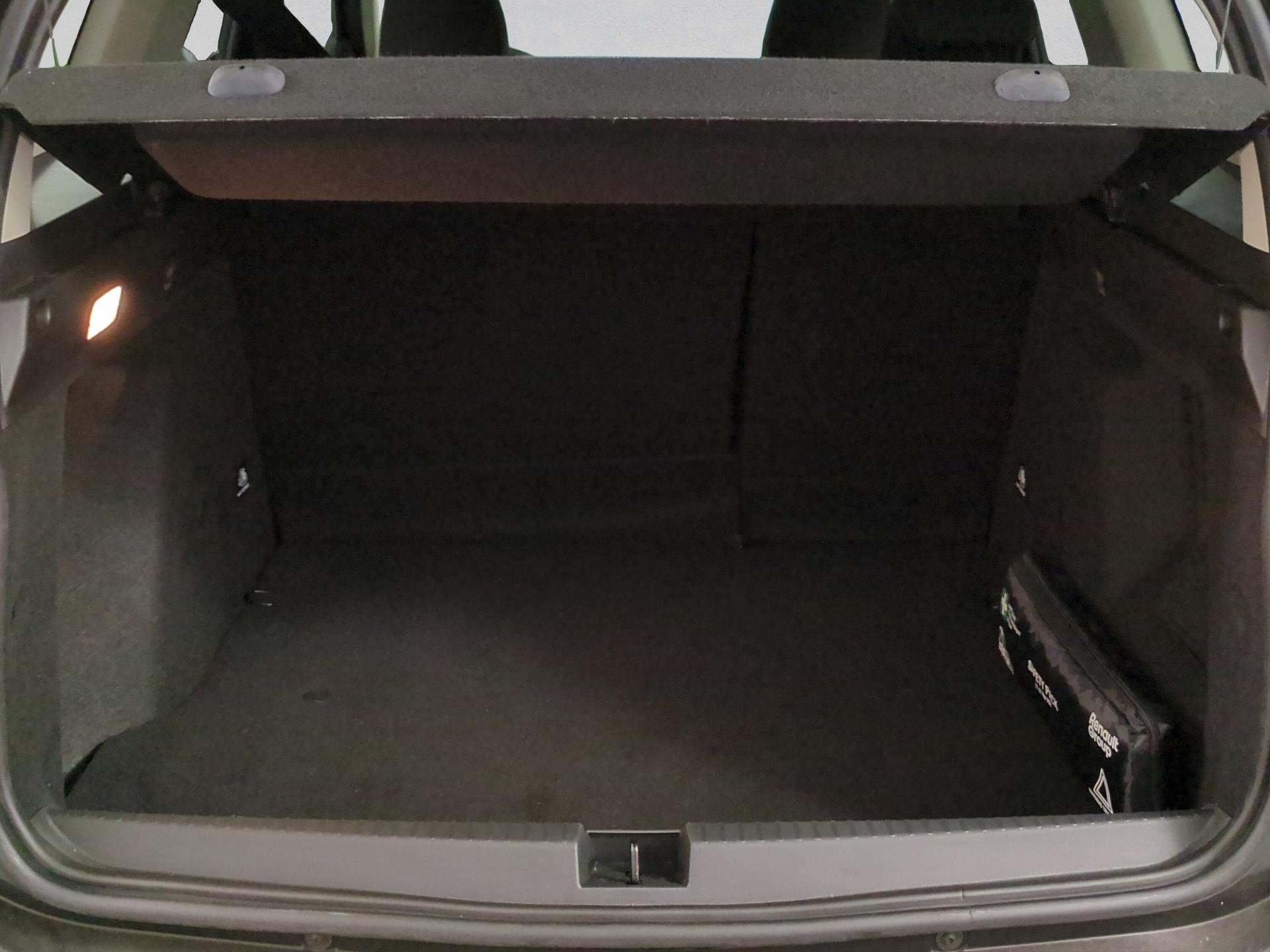 DACIA Duster TCe 150 Extreme EDC 4x2-image-14