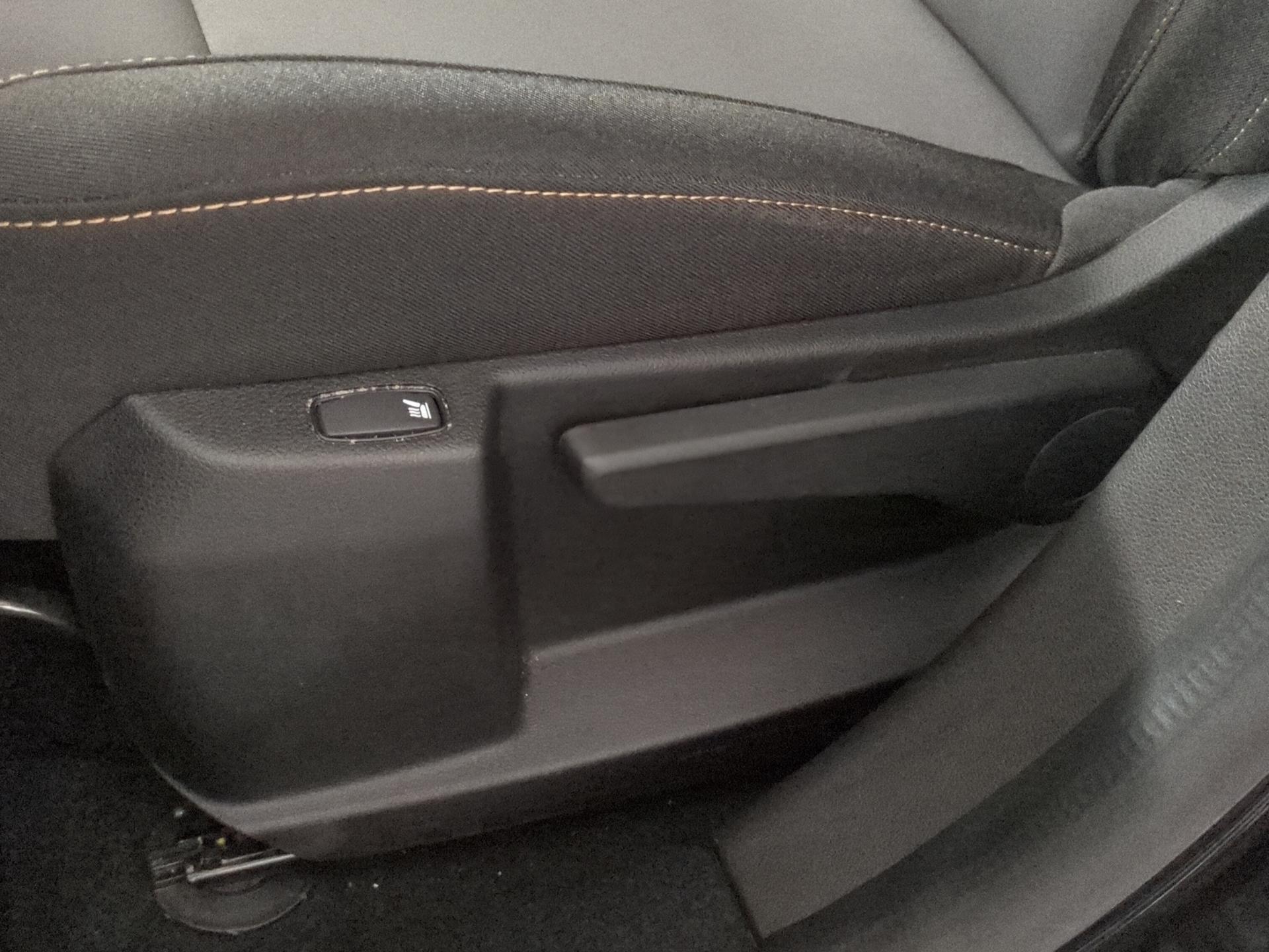 DACIA Duster TCe 150 Extreme EDC 4x2-image-18