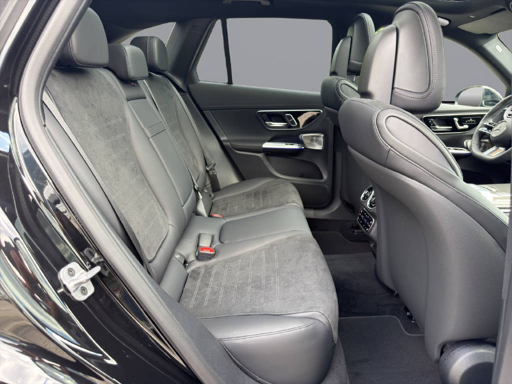 MERCEDES-BENZ GLC 220 d AMG Line 4matic-image-13