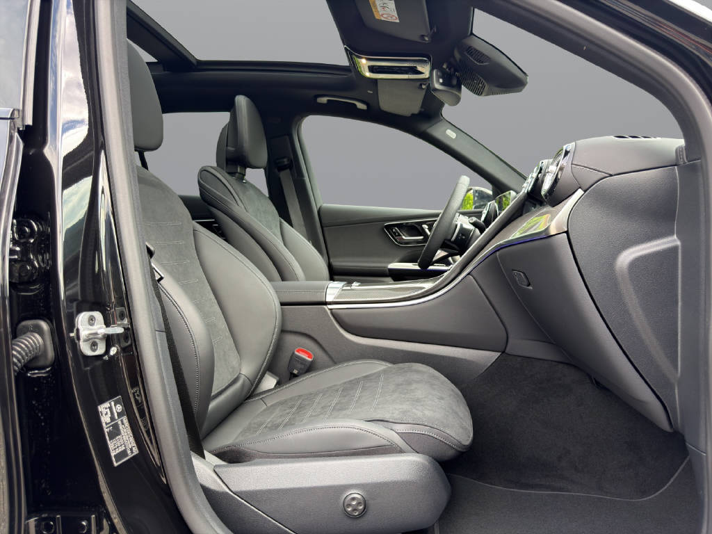 MERCEDES-BENZ GLC 220 d AMG Line 4matic-image-14