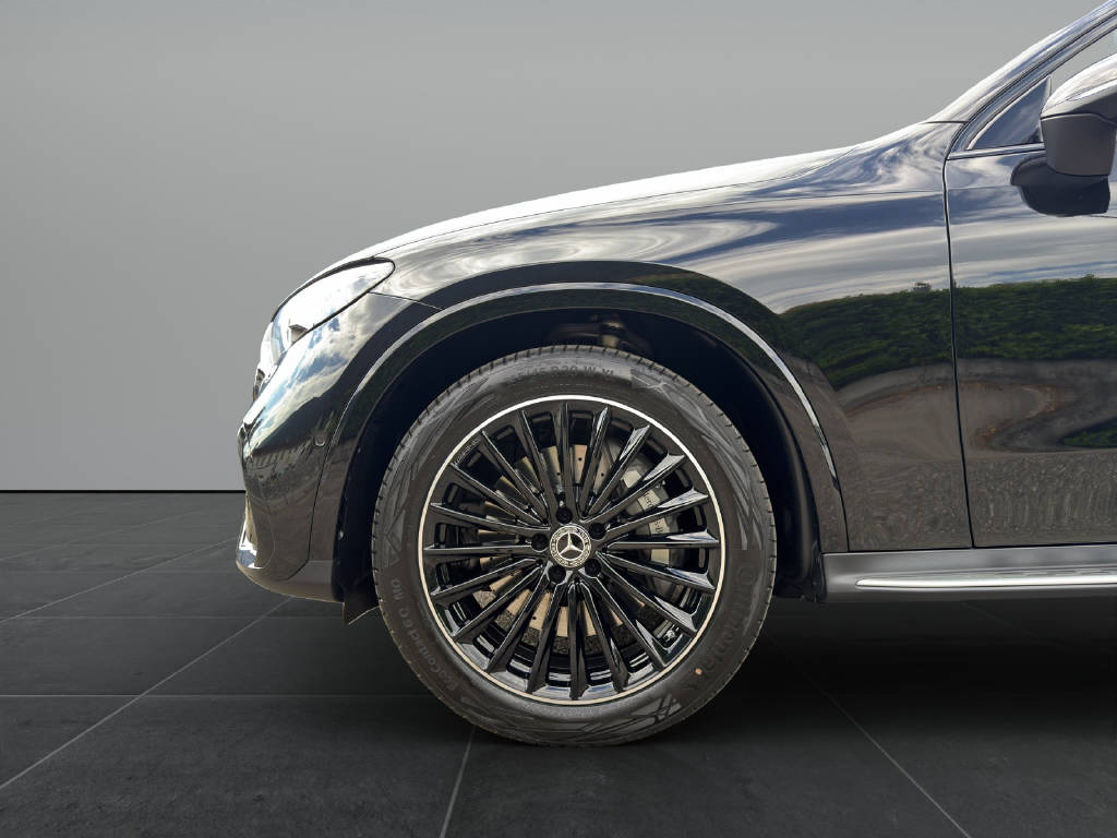 MERCEDES-BENZ GLC 220 d AMG Line 4matic-image-17