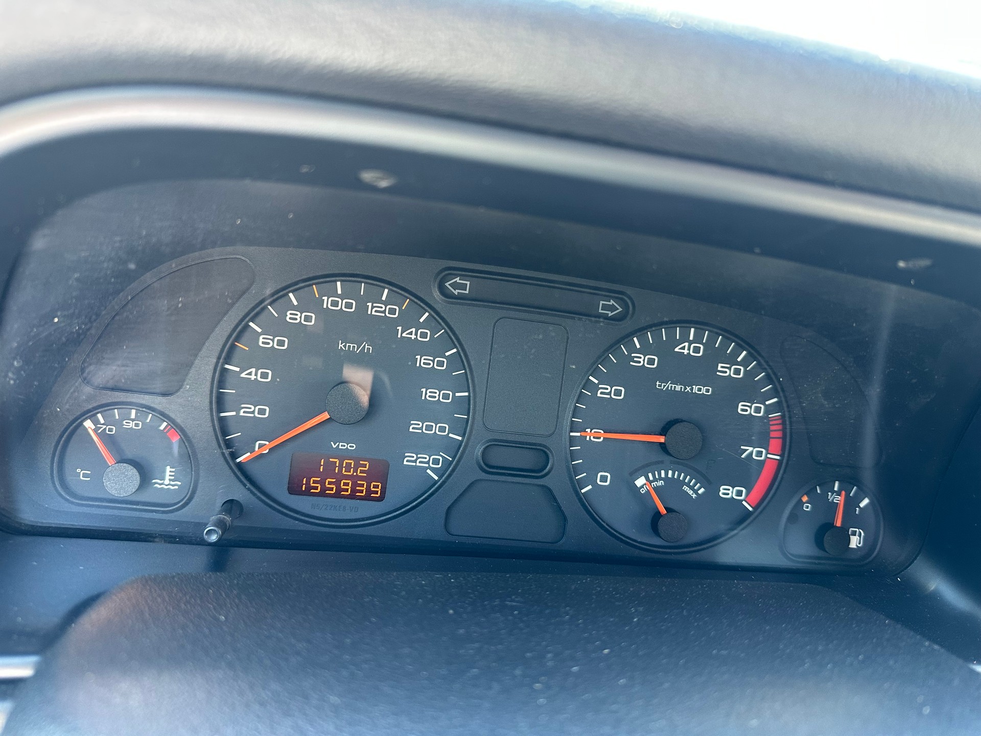 PEUGEOT 306 1.8 XT A-image-4