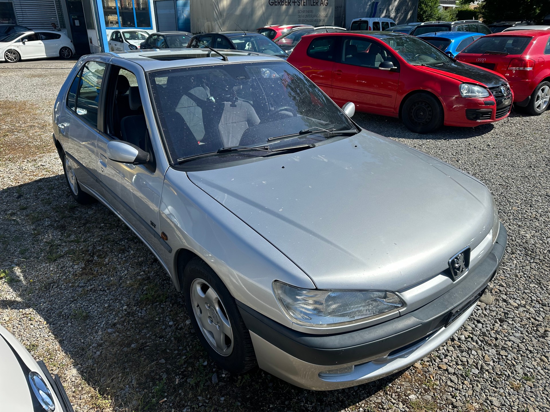 PEUGEOT 306 1.8 XT A-image-1