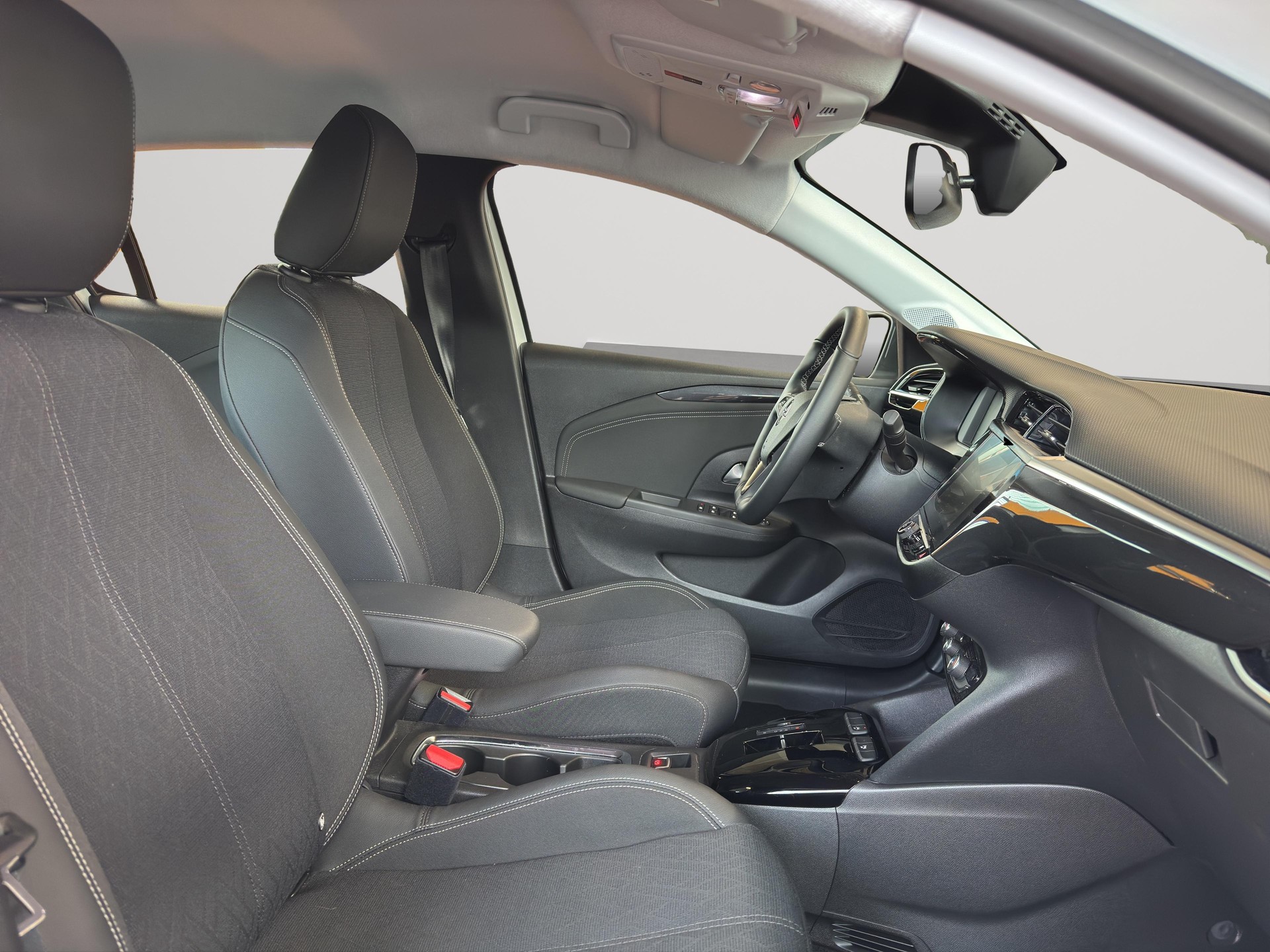 OPEL Corsa-e Elegance-image-6