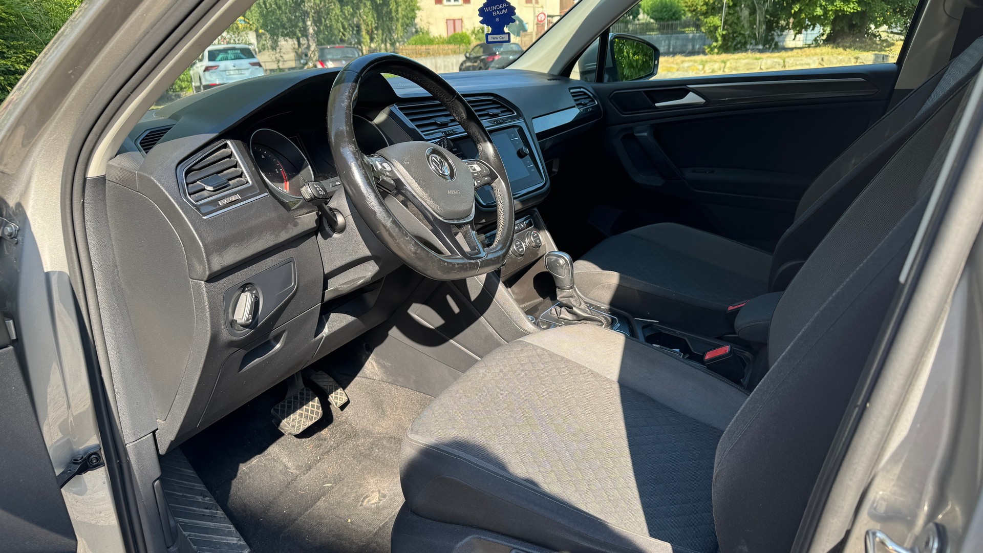 VW Tiguan 2.0 TDI SCR Highline 4Motion DSG-image-11