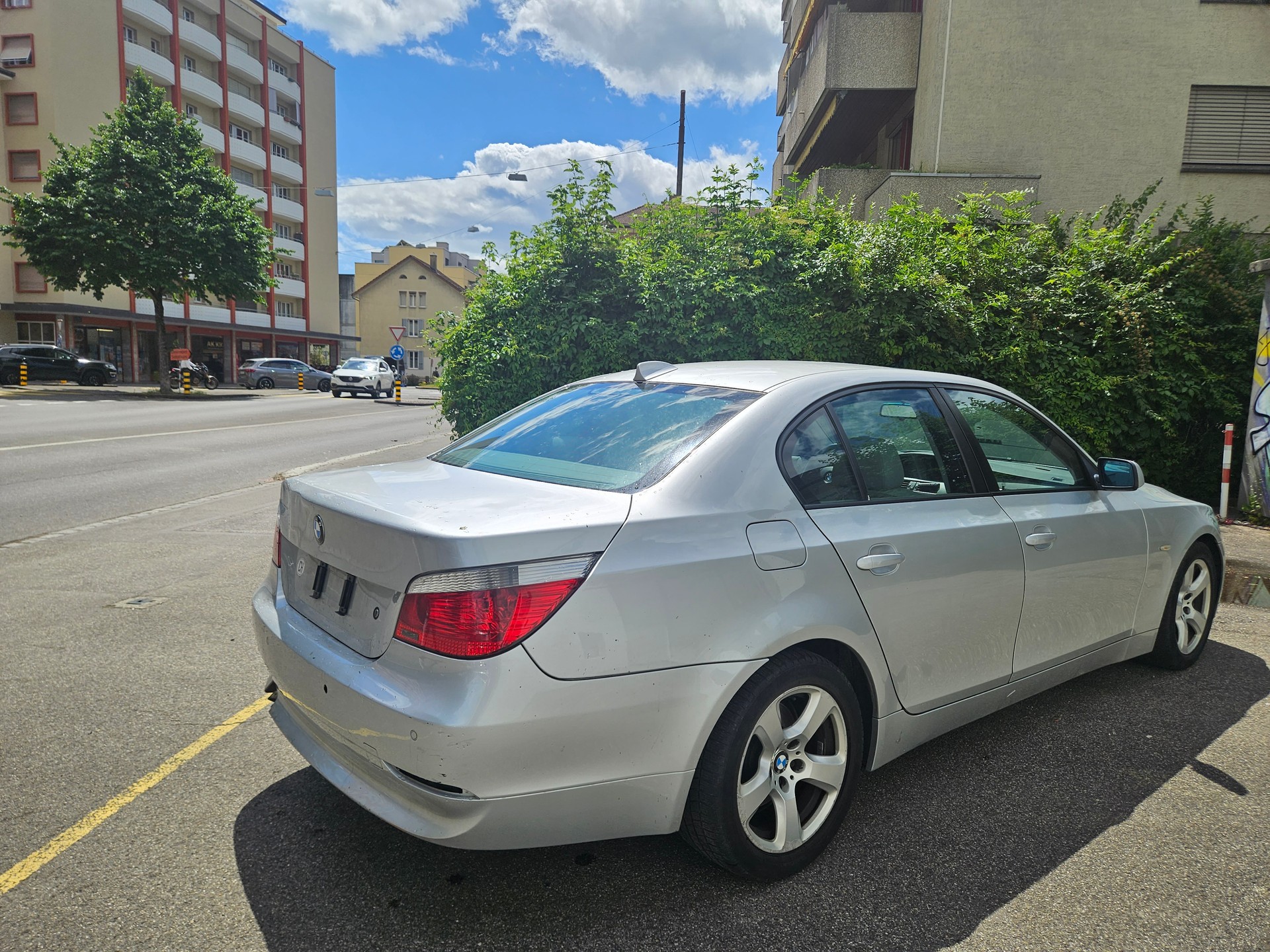 BMW 530d-image-4