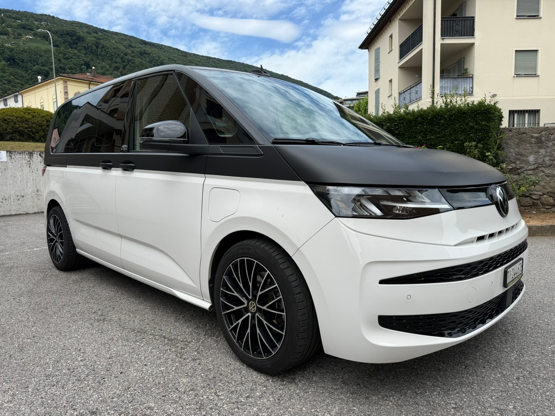 VW 1.4 eHybrid Liberty DSG-image-0