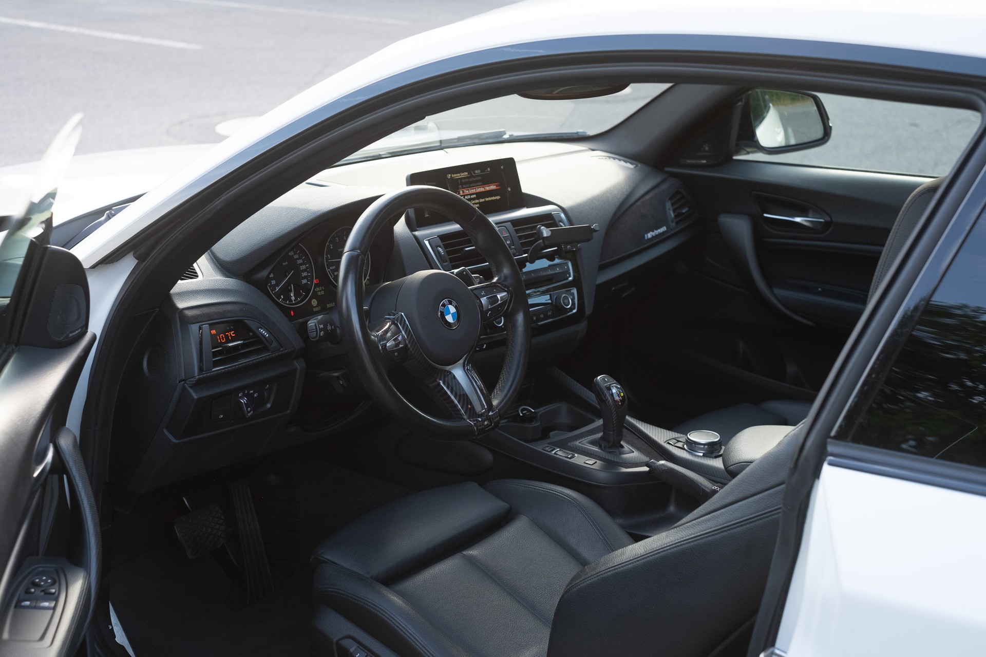 BMW M235i xDrive-image-4