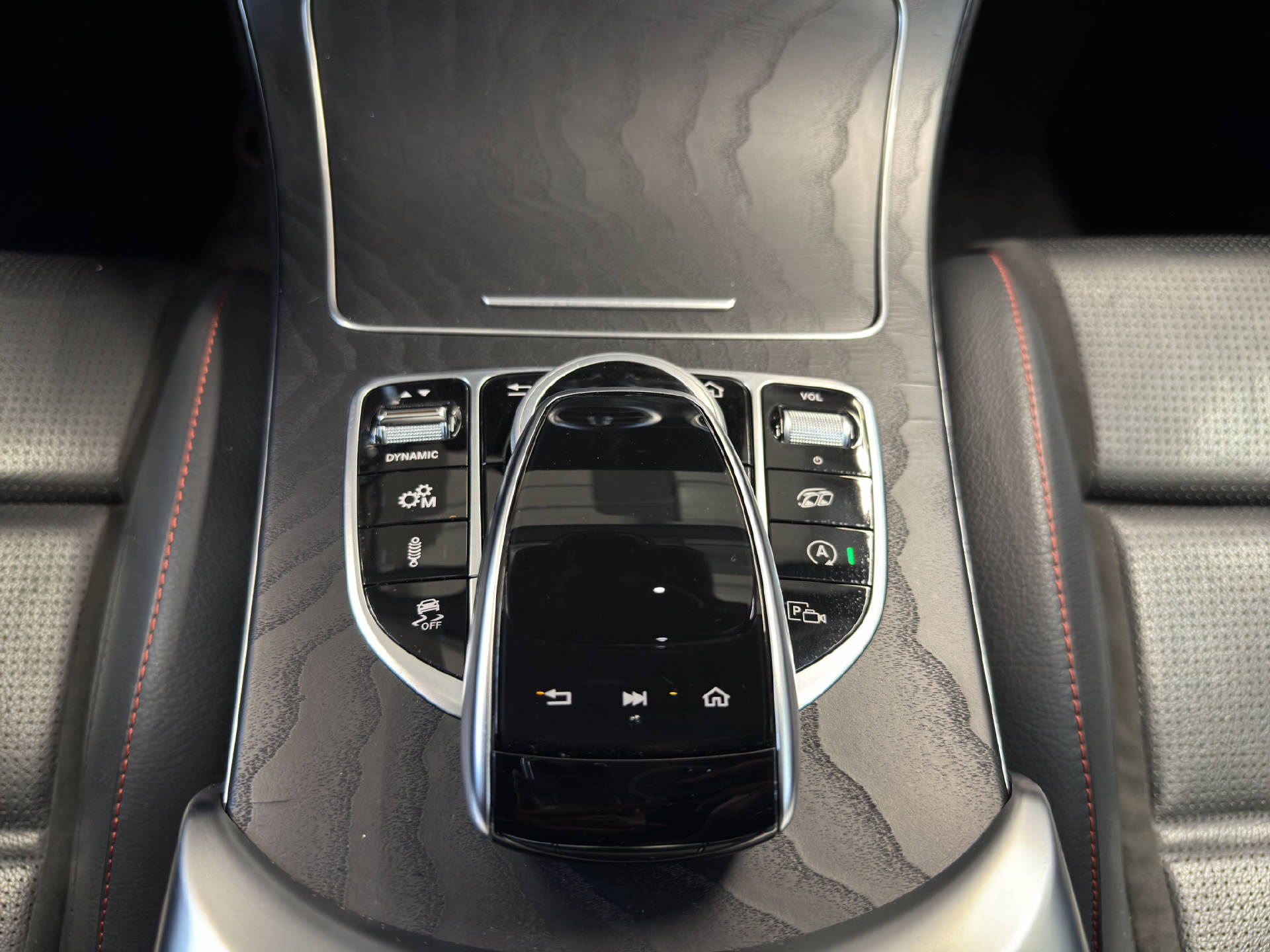MERCEDES-BENZ C 43 AMG Cabriolet 4MATIC-image-10