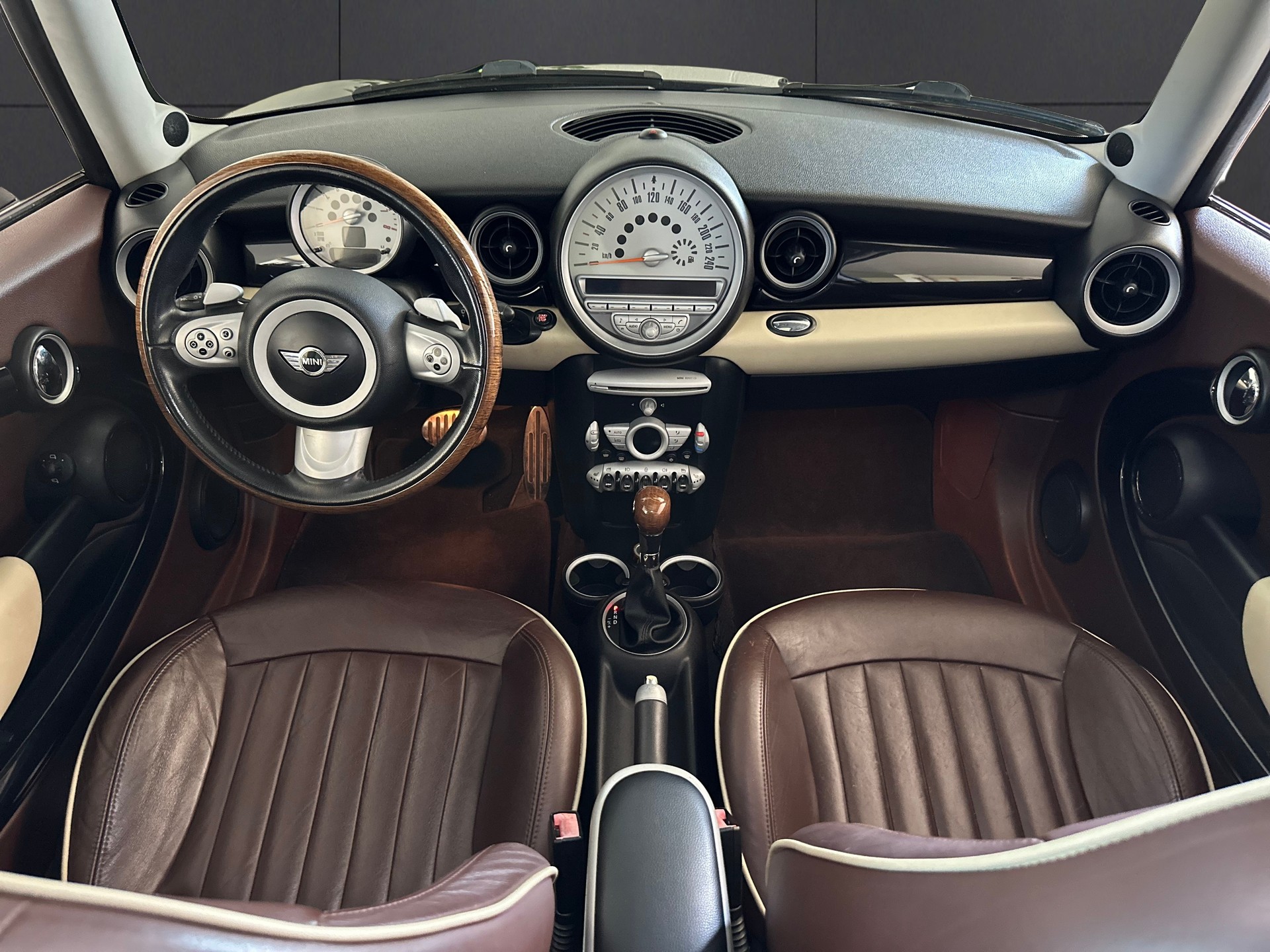 MINI Clubman Cooper S Steptronic-image-15