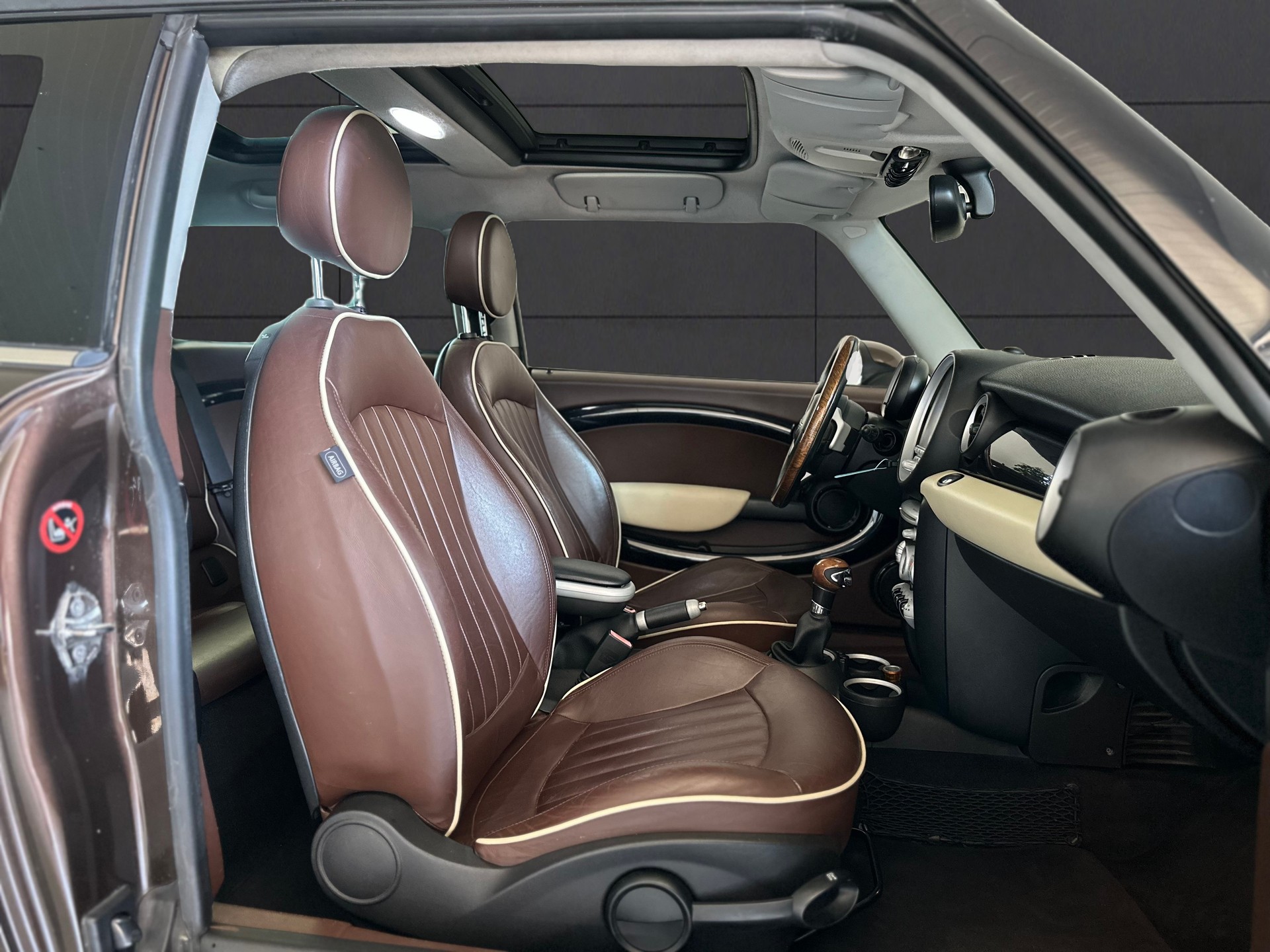 MINI Clubman Cooper S Steptronic-image-9