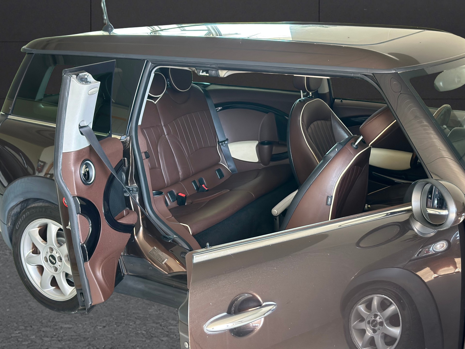 MINI Clubman Cooper S Steptronic-image-11