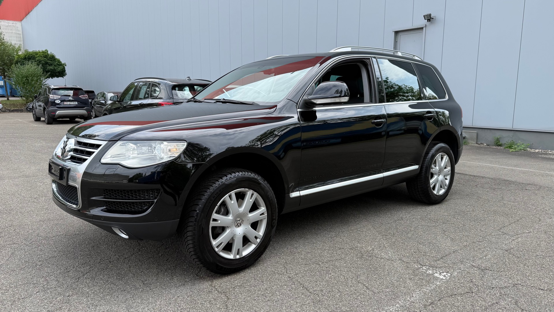 VW Touareg 3.0 TDI Tiptronic-image-1