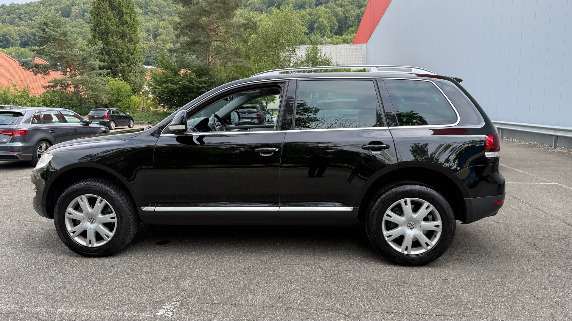 VW Touareg 3.0 TDI Tiptronic-image-6