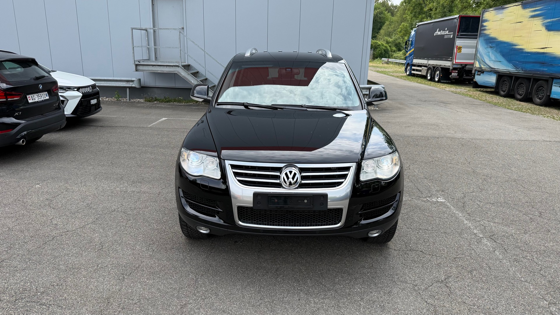 VW Touareg 3.0 TDI Tiptronic-image-0