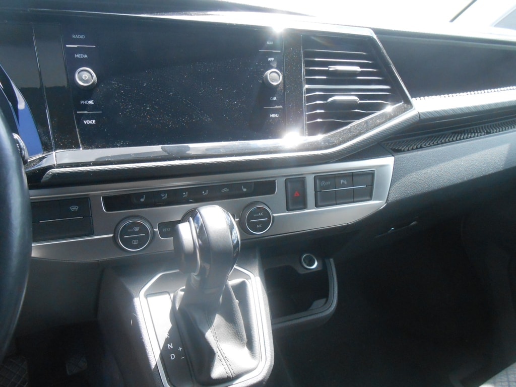VW Multivan Trendline-image-9