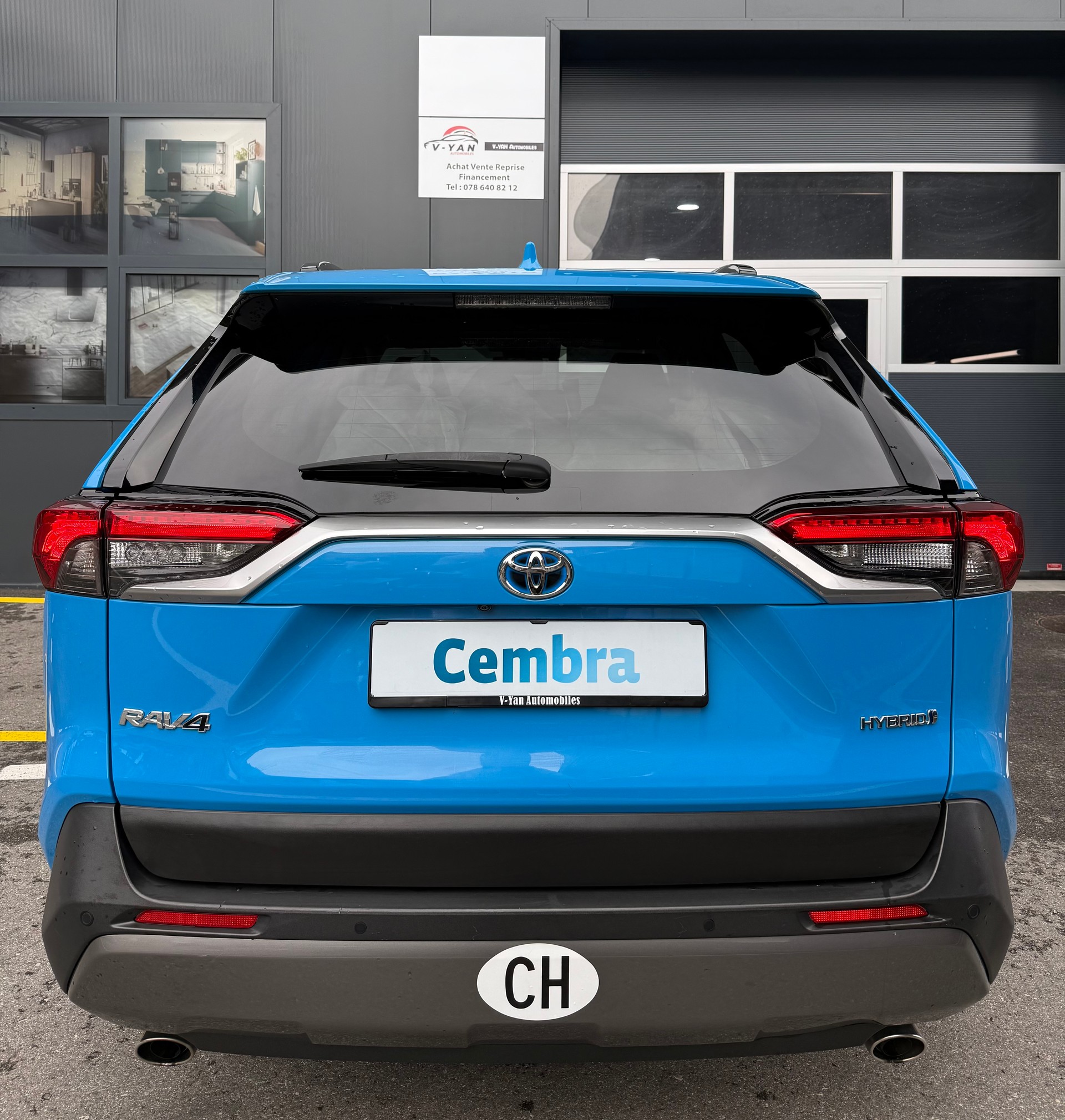 TOYOTA RAV-4 2.5 HSD Premium e-CVT 2WD-image-4