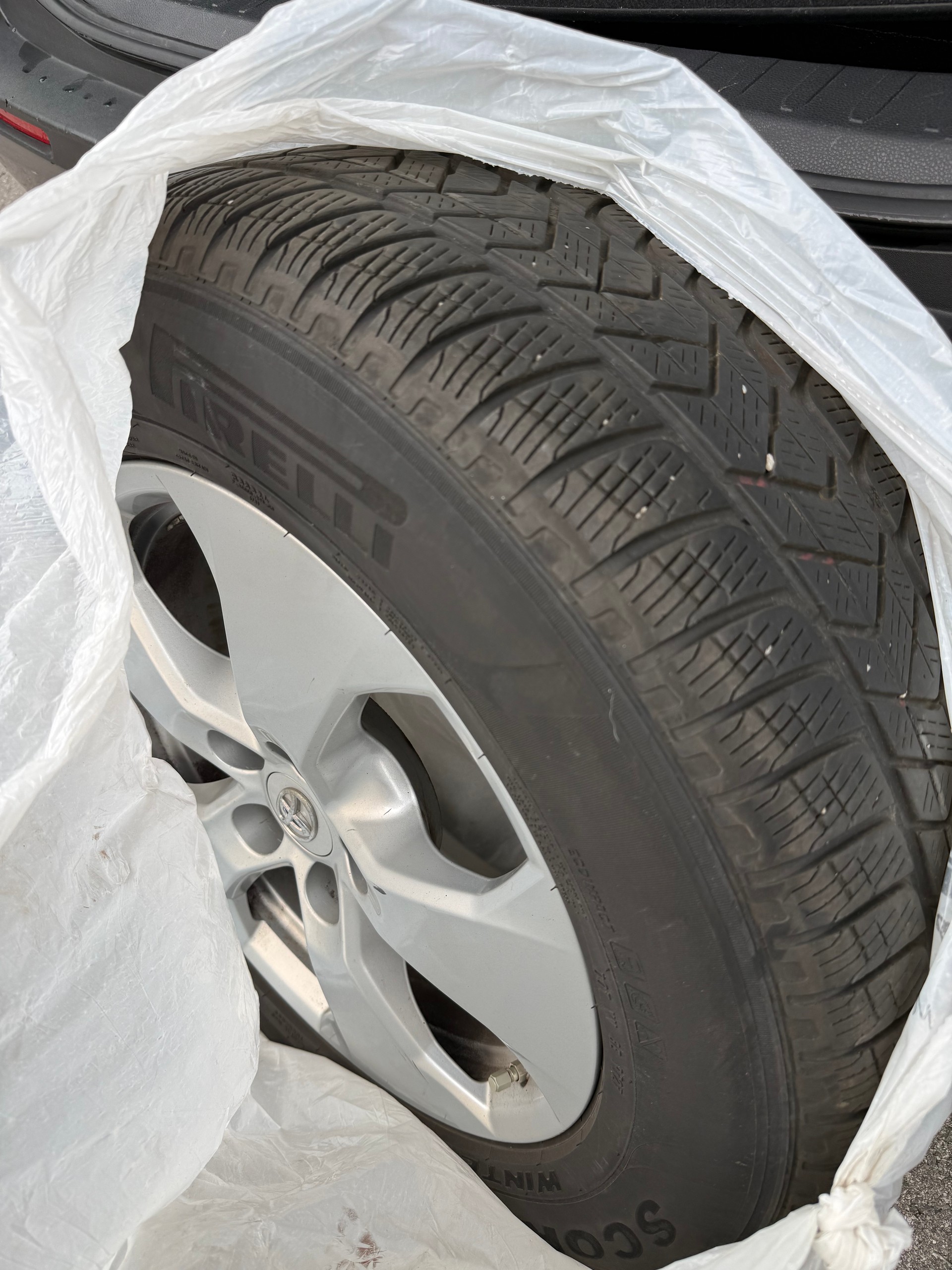 TOYOTA RAV-4 2.5 HSD Premium e-CVT 2WD-image-14