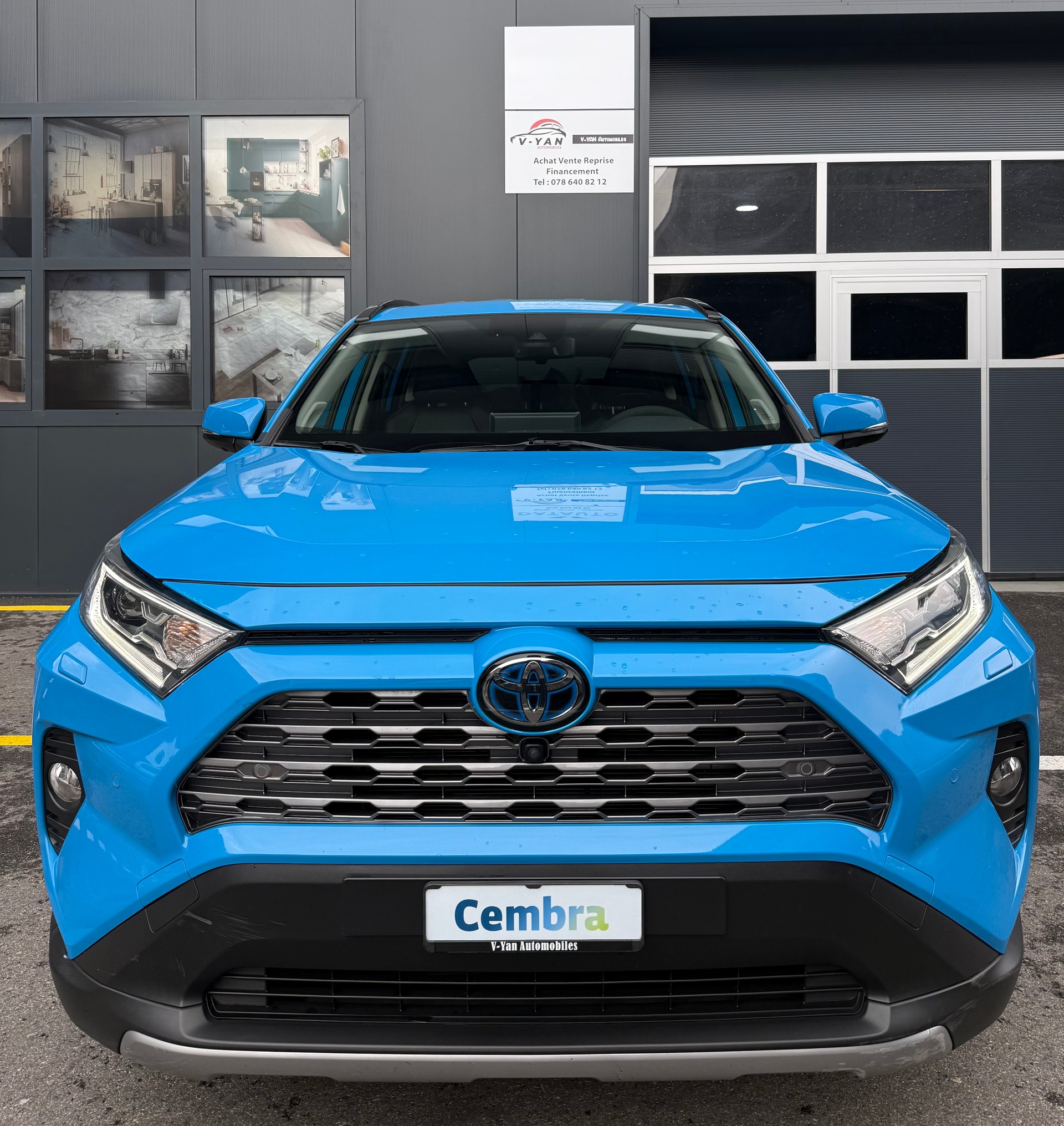 TOYOTA RAV-4 2.5 HSD Premium e-CVT 2WD-image-2