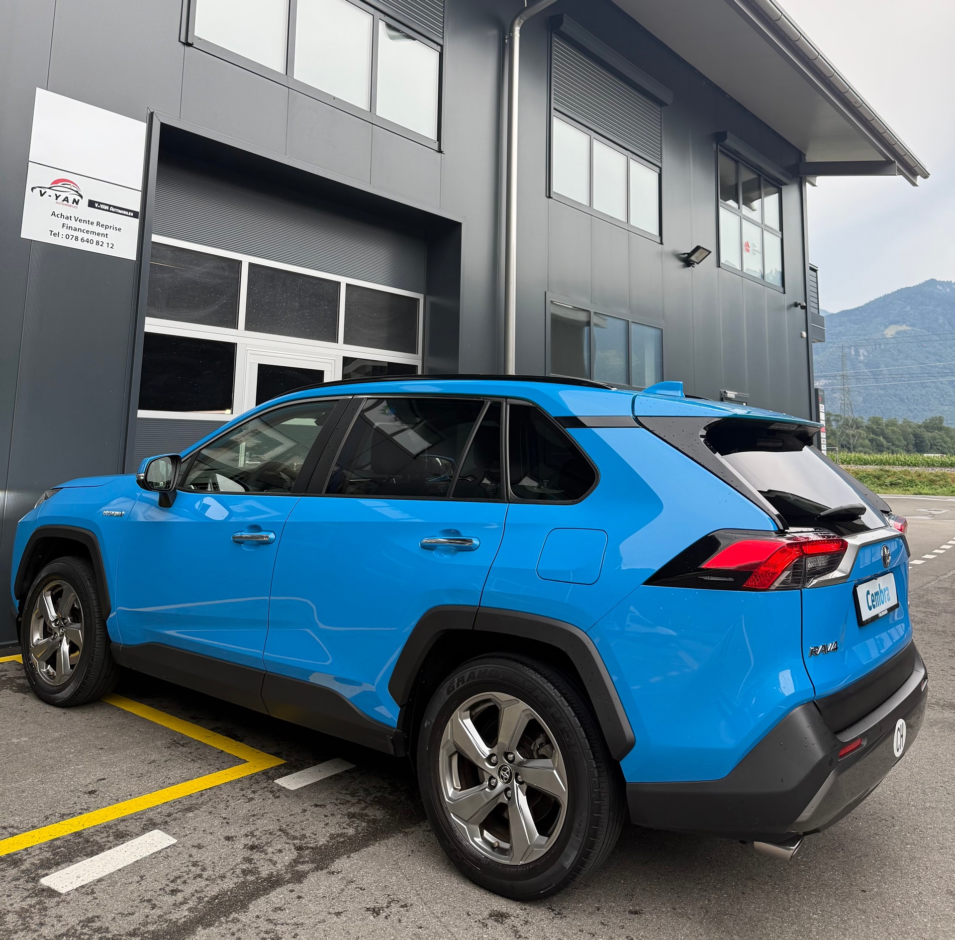 TOYOTA RAV-4 2.5 HSD Premium e-CVT 2WD-image-5