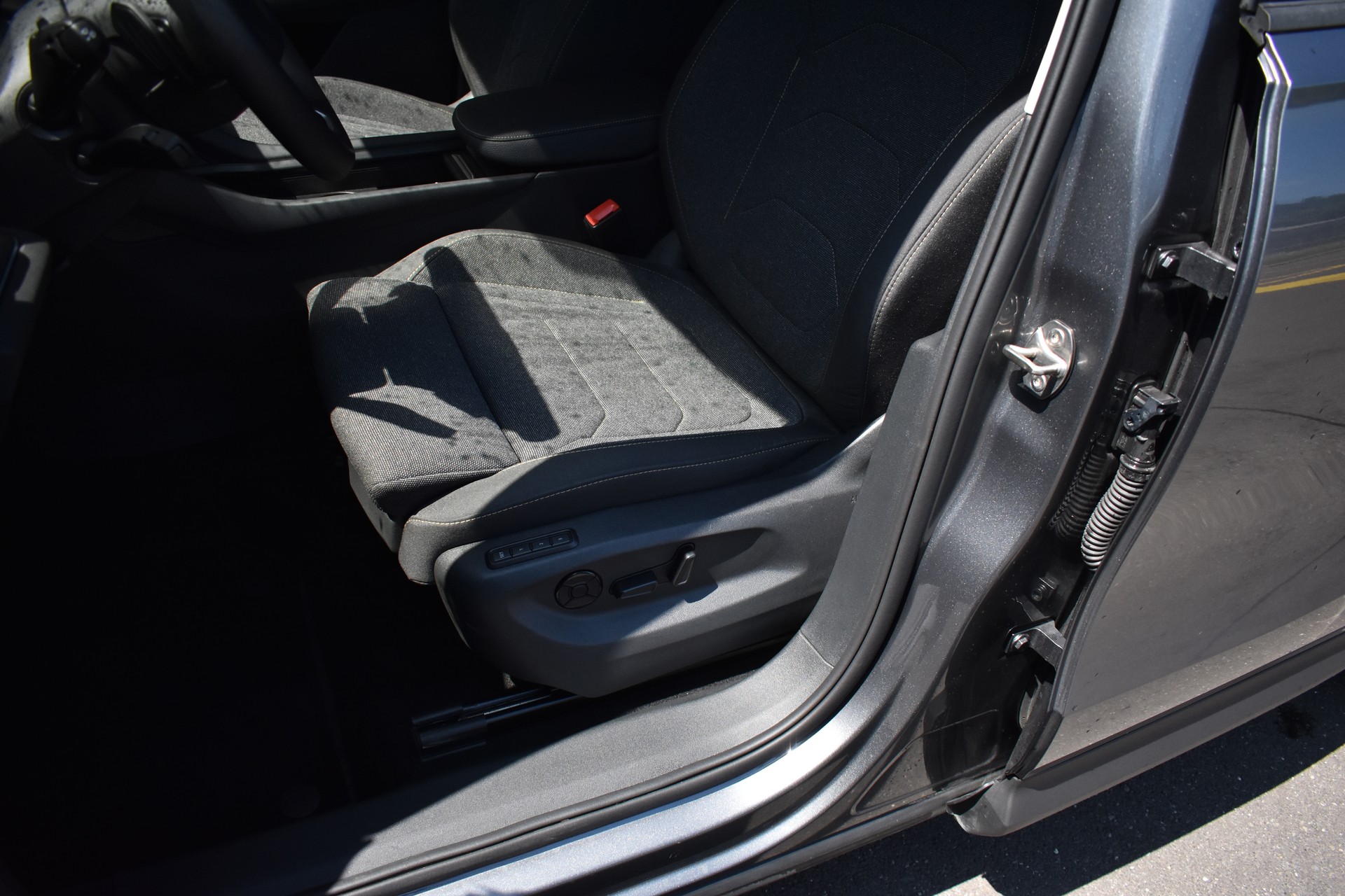 SKODA Kodiaq 2.0 TSI Dynamic 4x4-image-9