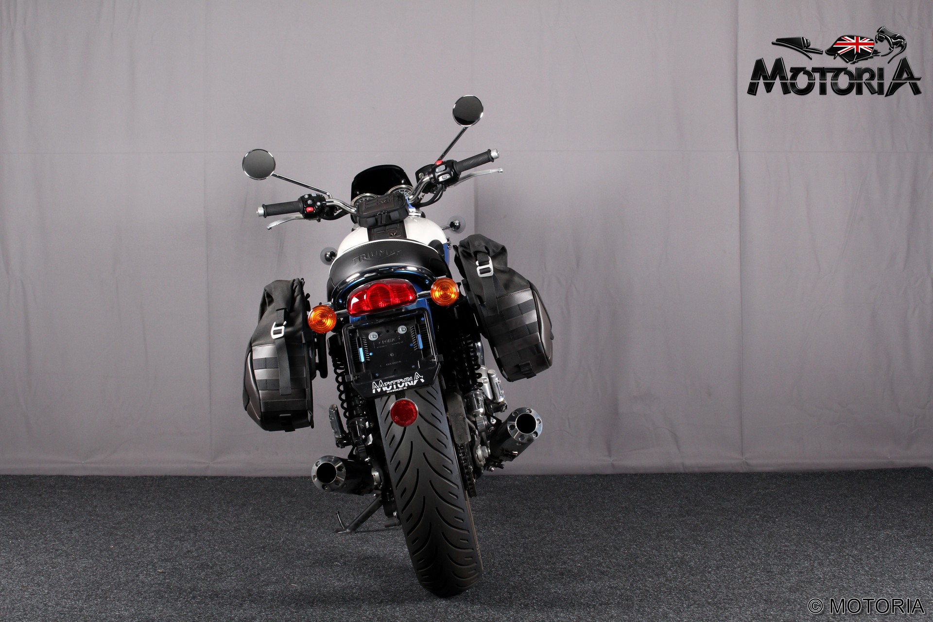 TRIUMPH Bonneville T120-image-4